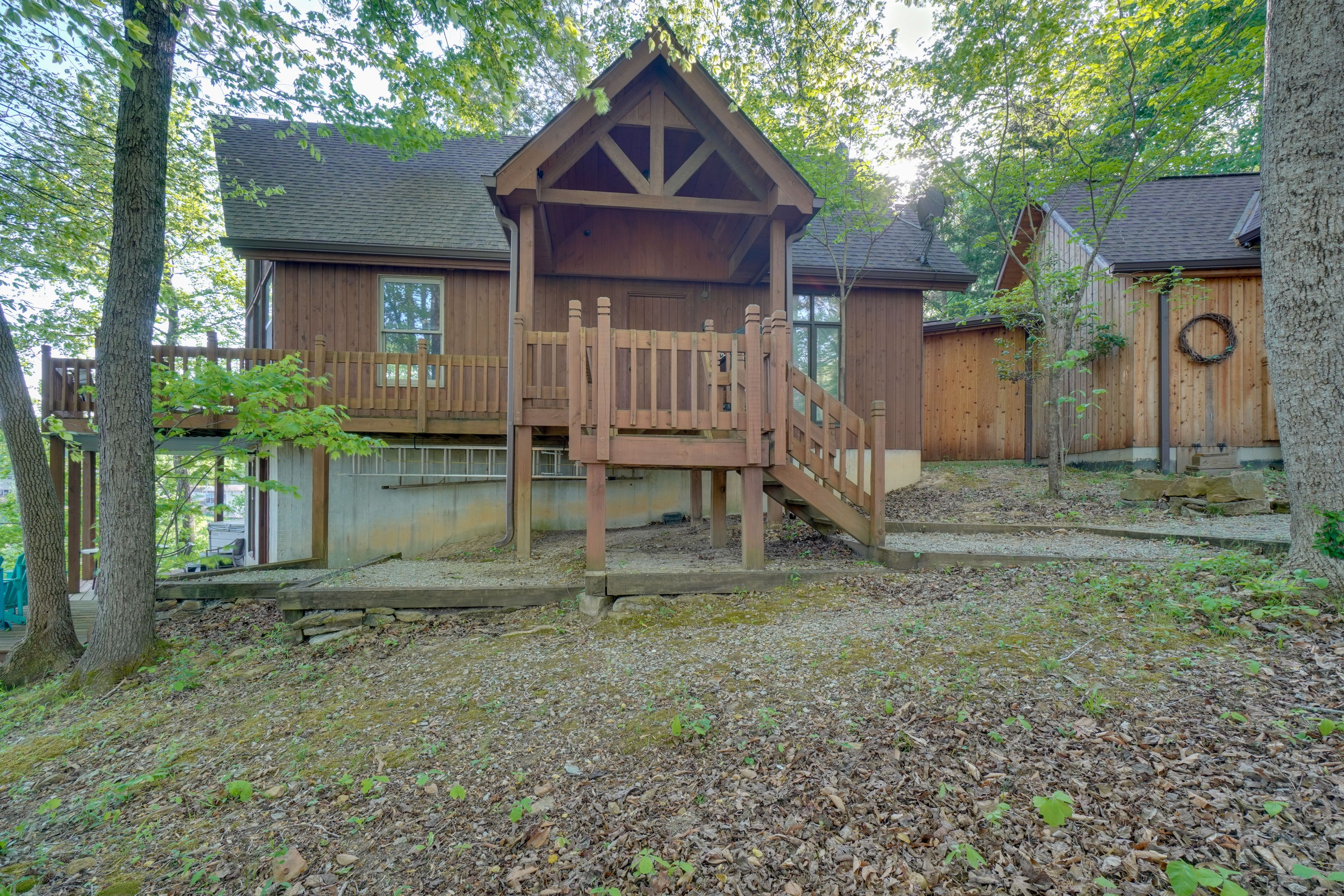 Driveway Parking | 4 Vehicles