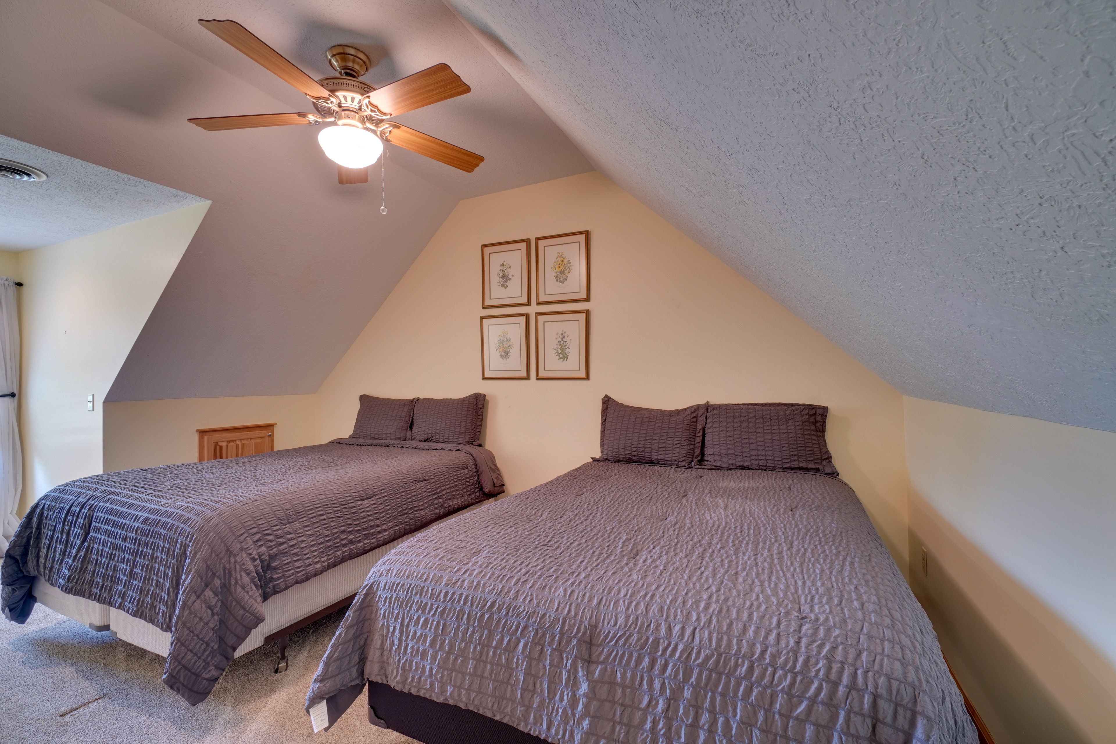 Bedroom 3 | 2 Queen Beds | 2nd Floor