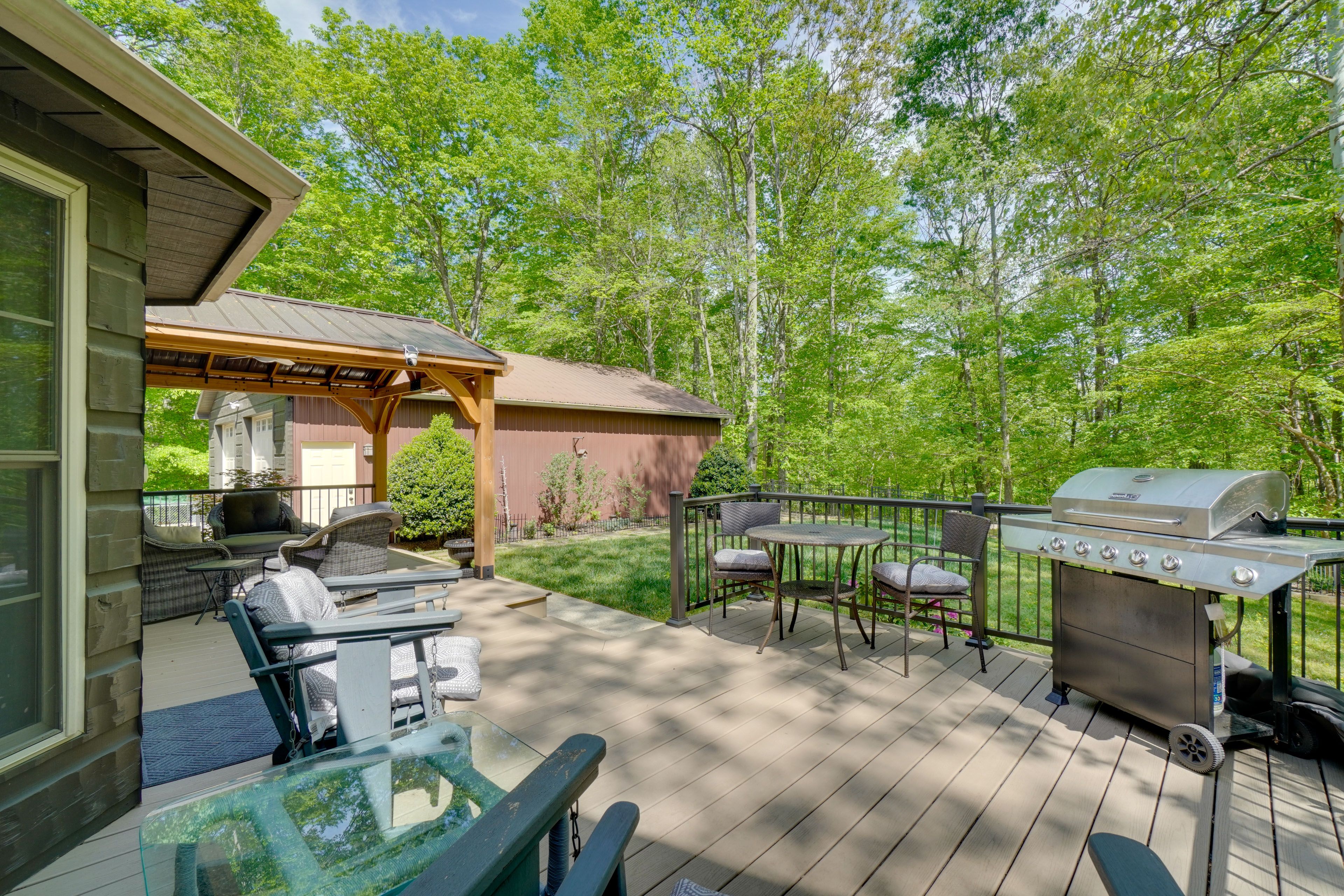 Byrdstown Vacation Rental | 3BR | 2.5BA | 1,780 Sq Ft