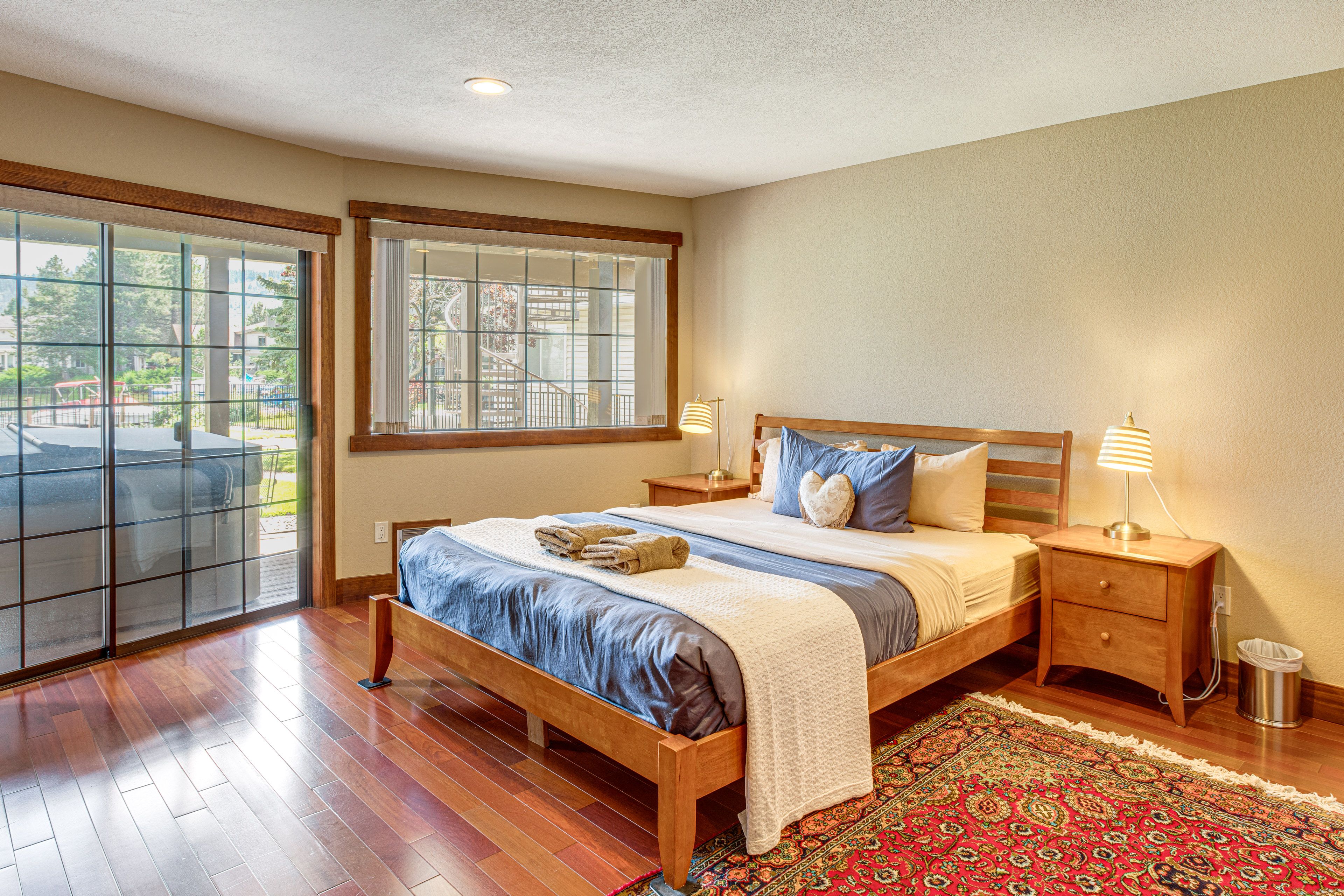 Bedroom 1 | King Bed | Lower Level