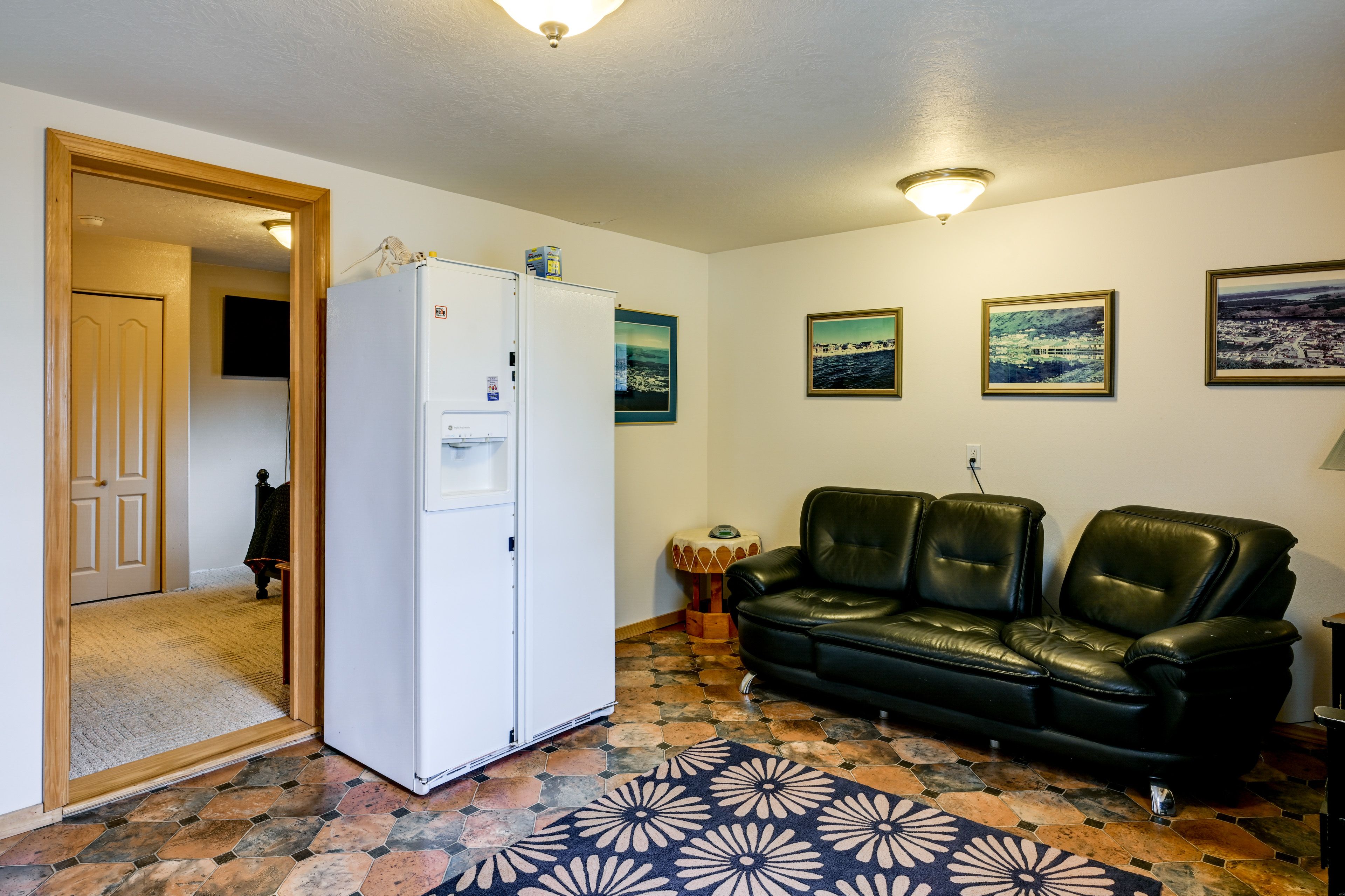 Entry Room
