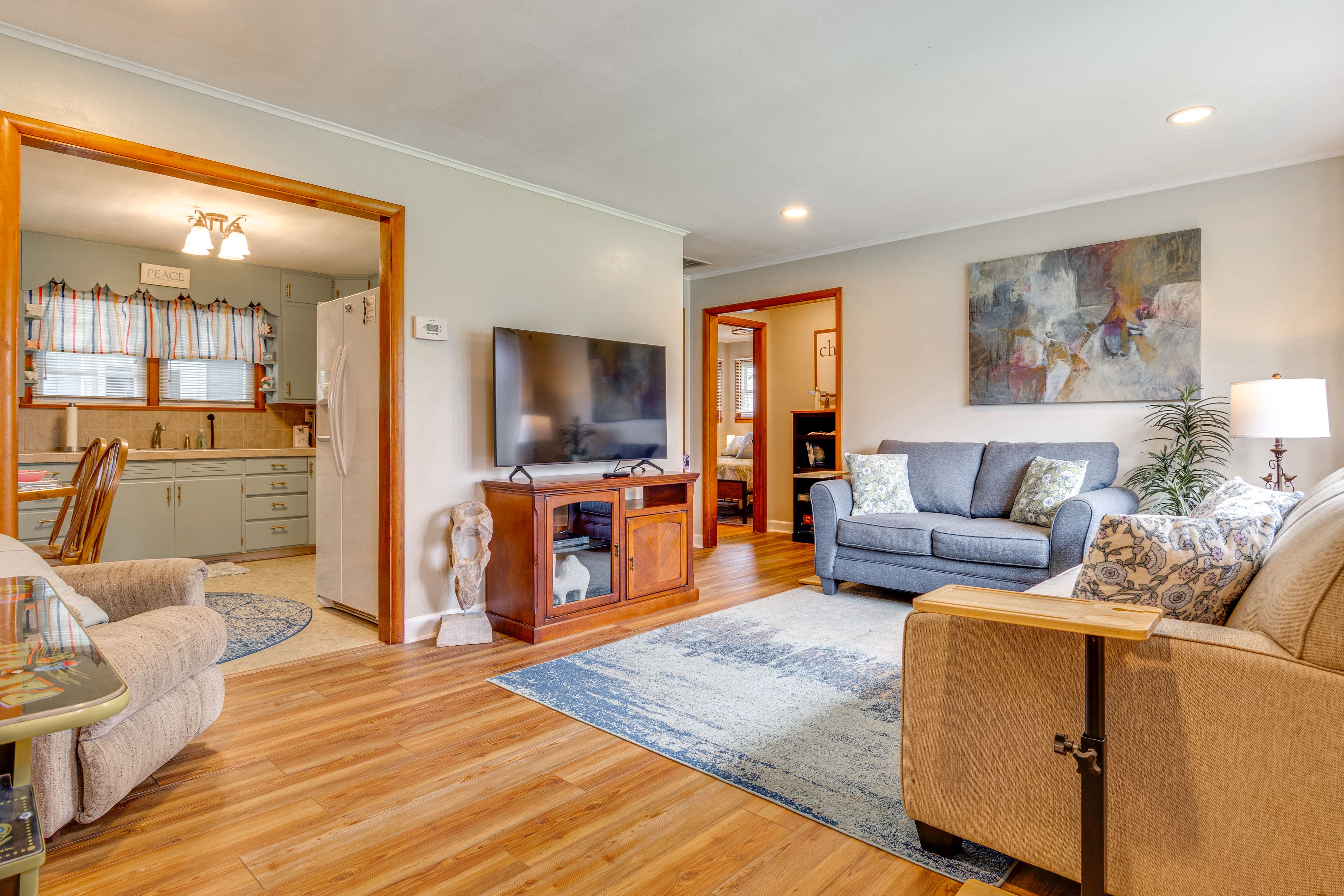 Living Room | Smart TV | Arcade Machine