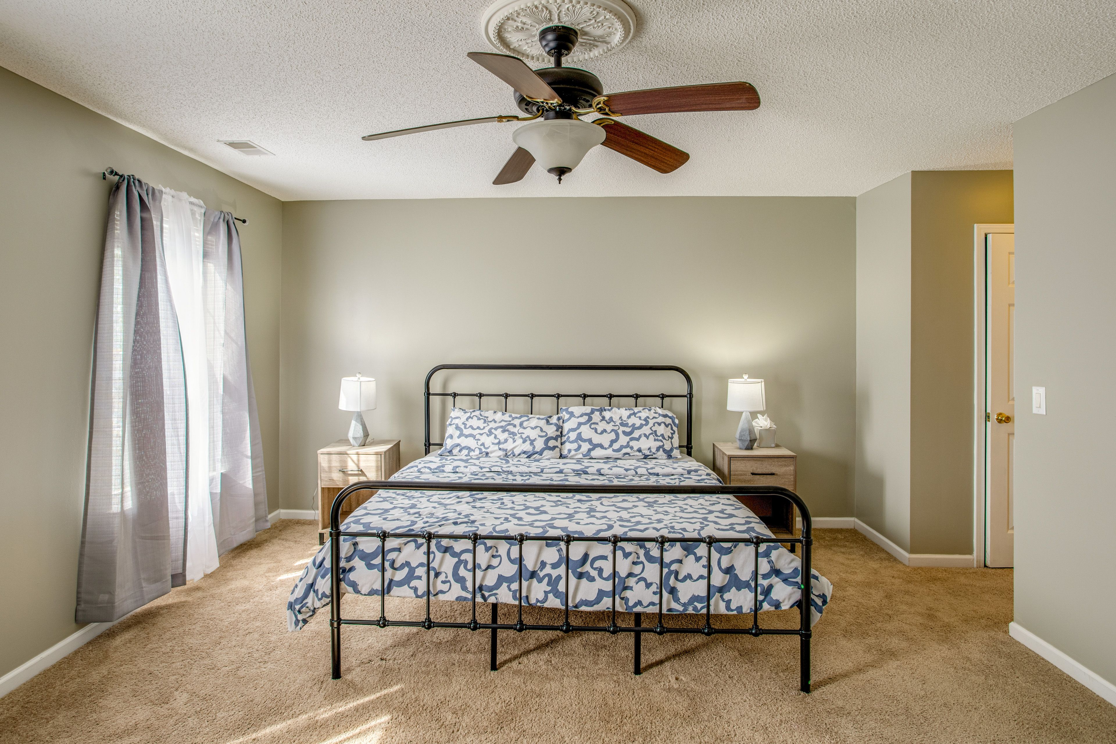 Bedroom 1 | King Bed | 2nd Floor