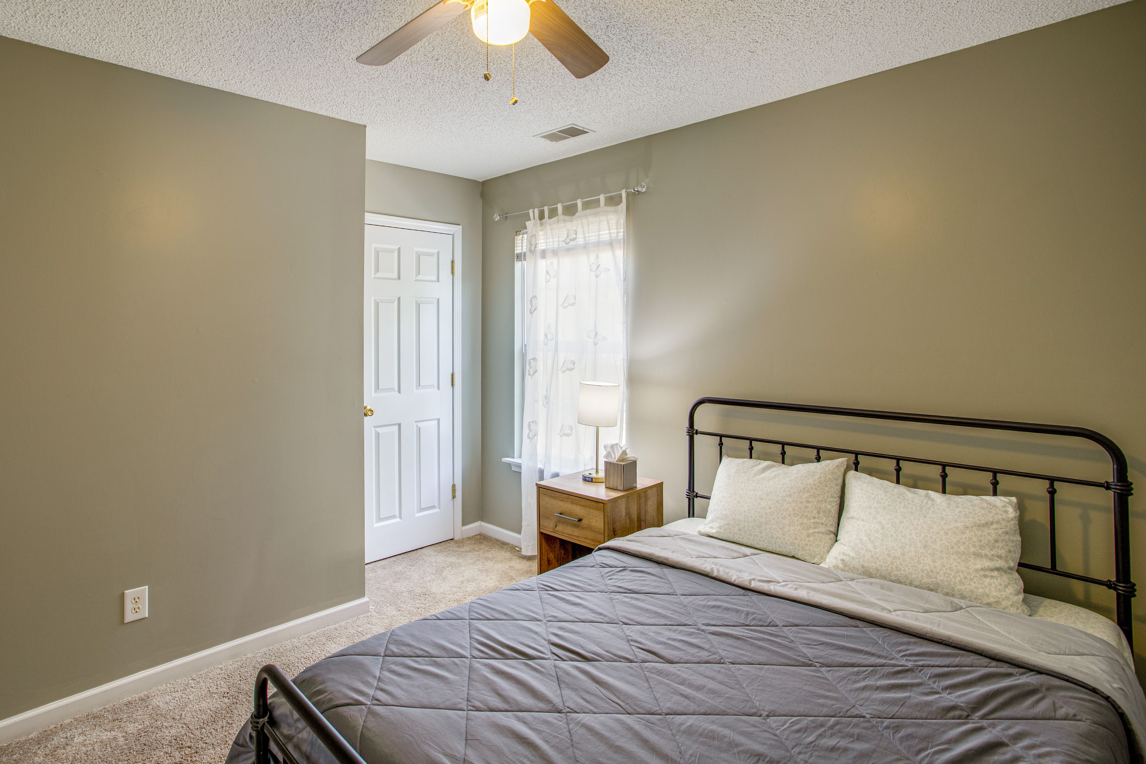 Bedroom 3 | Queen Bed | 2nd Floor