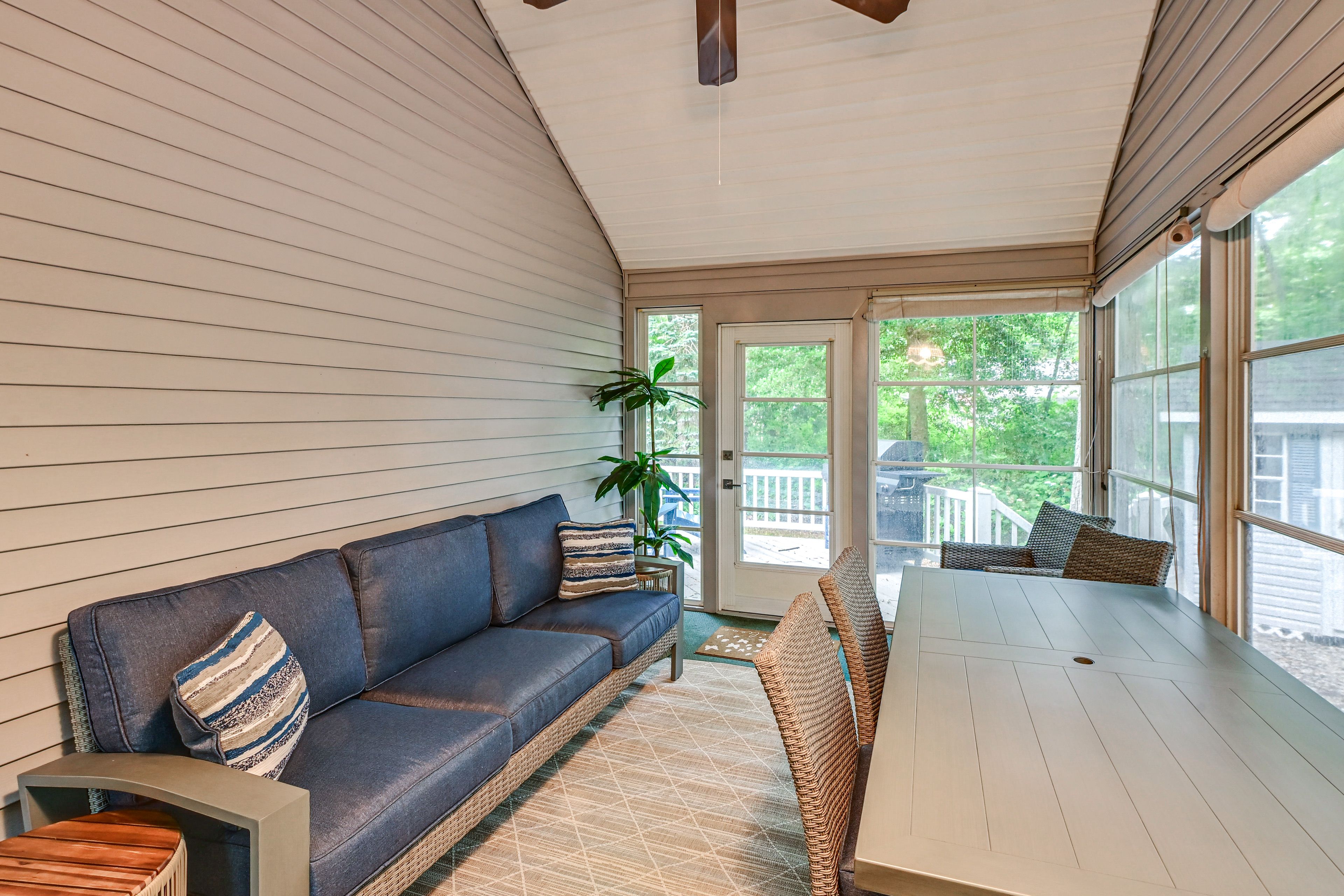 Screened Porch