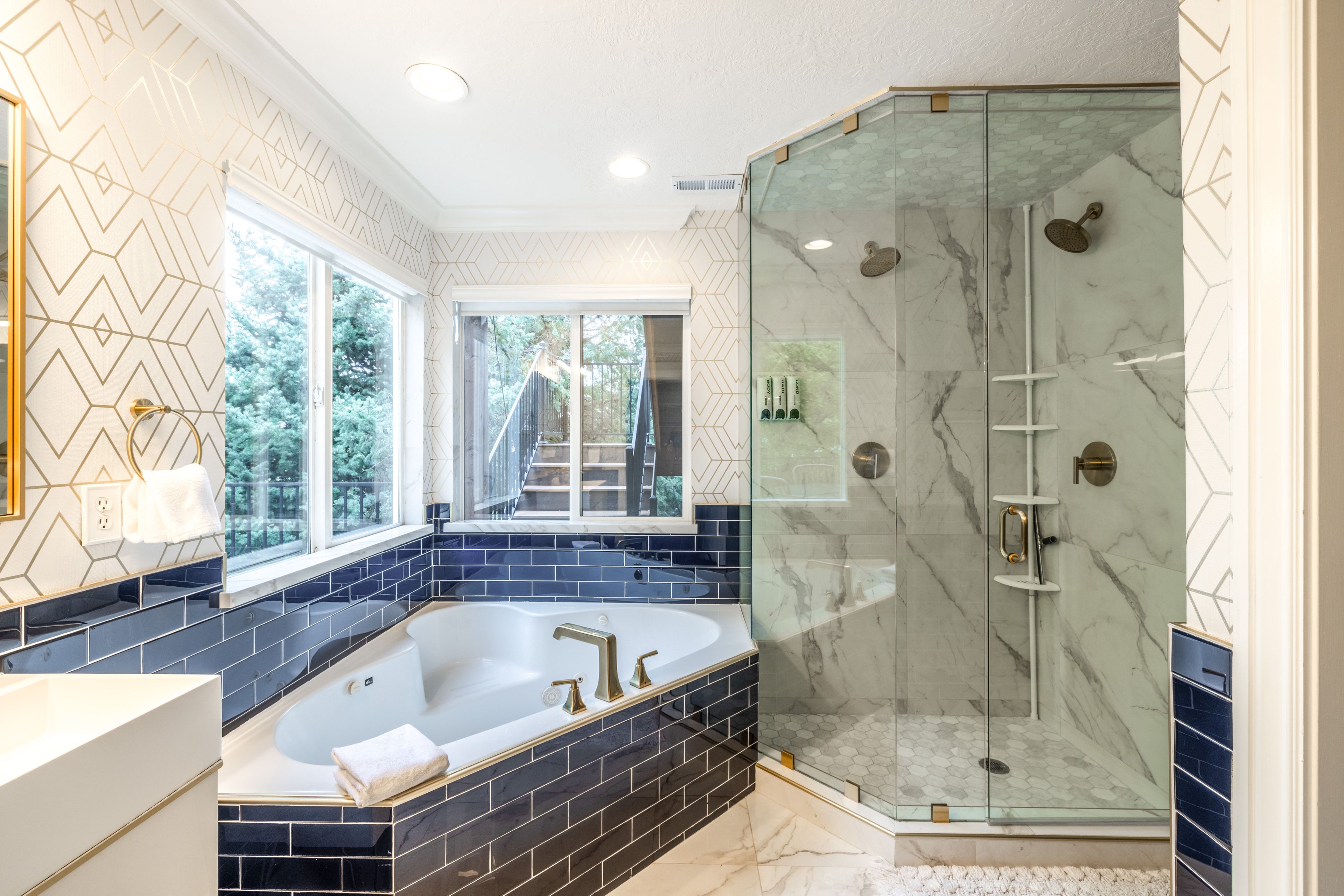 Full Bathroom | Lower Level