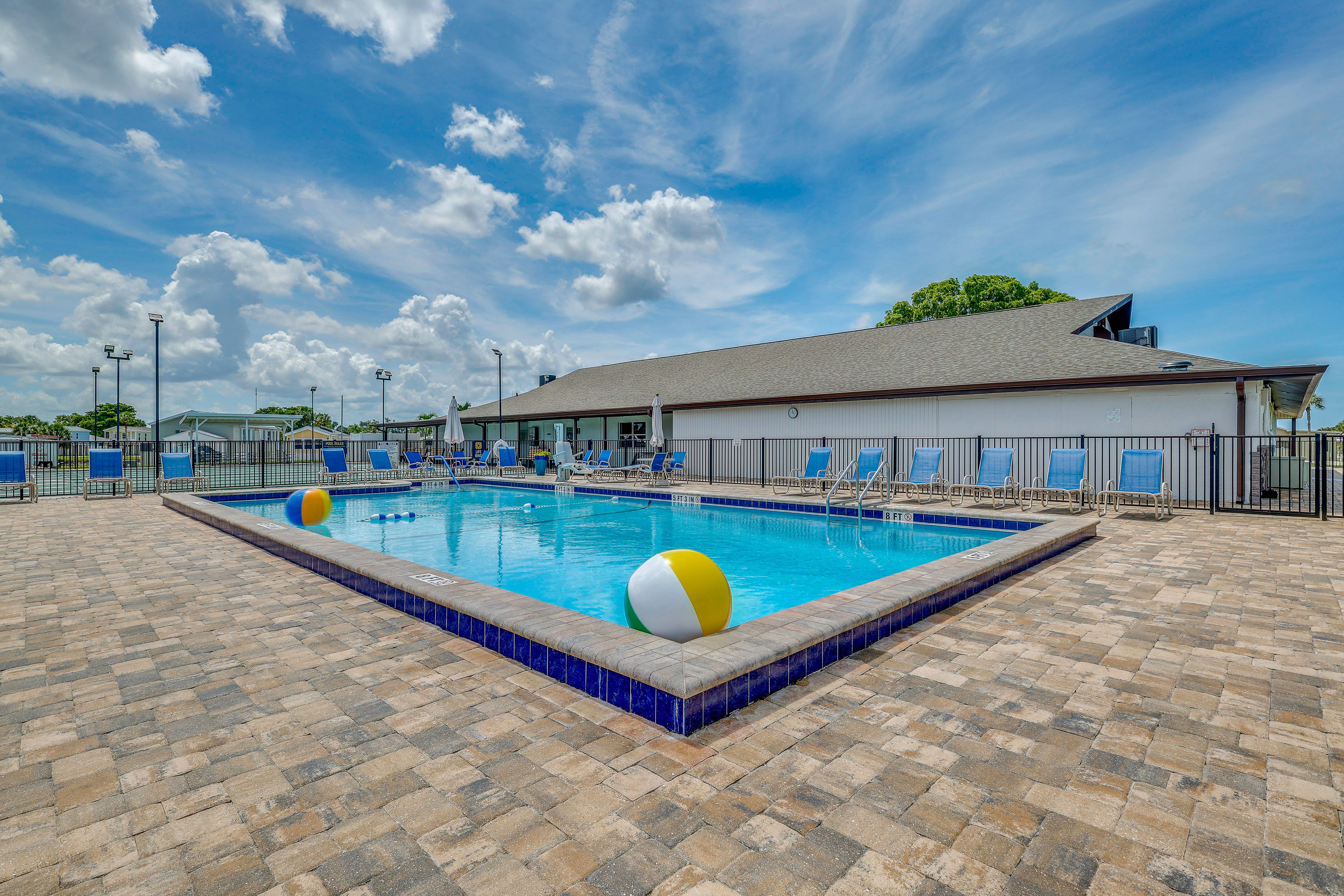 Sun Resorts | Community Amenities