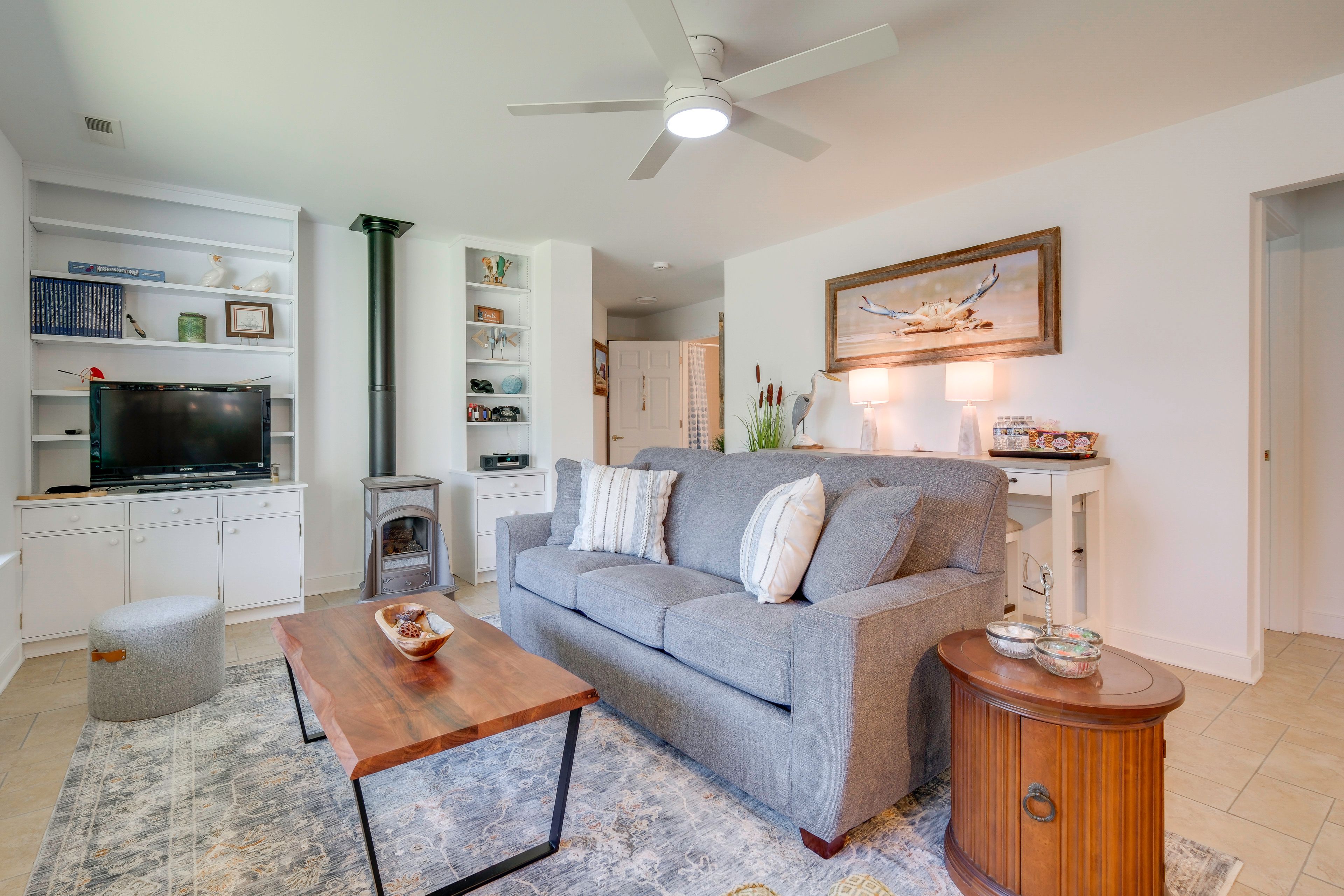 Living Room | Queen Sleeper Sofa