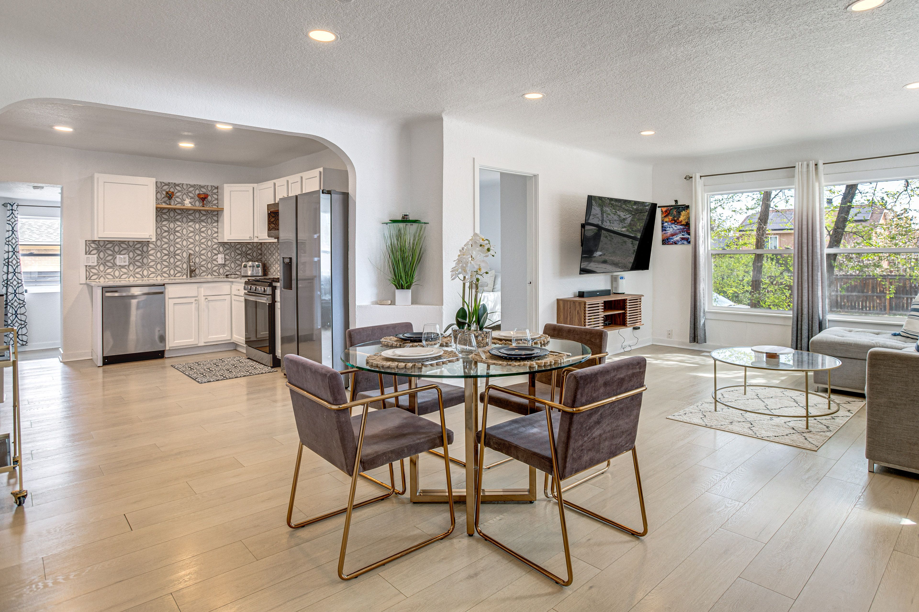 Dining Area | 1st Floor