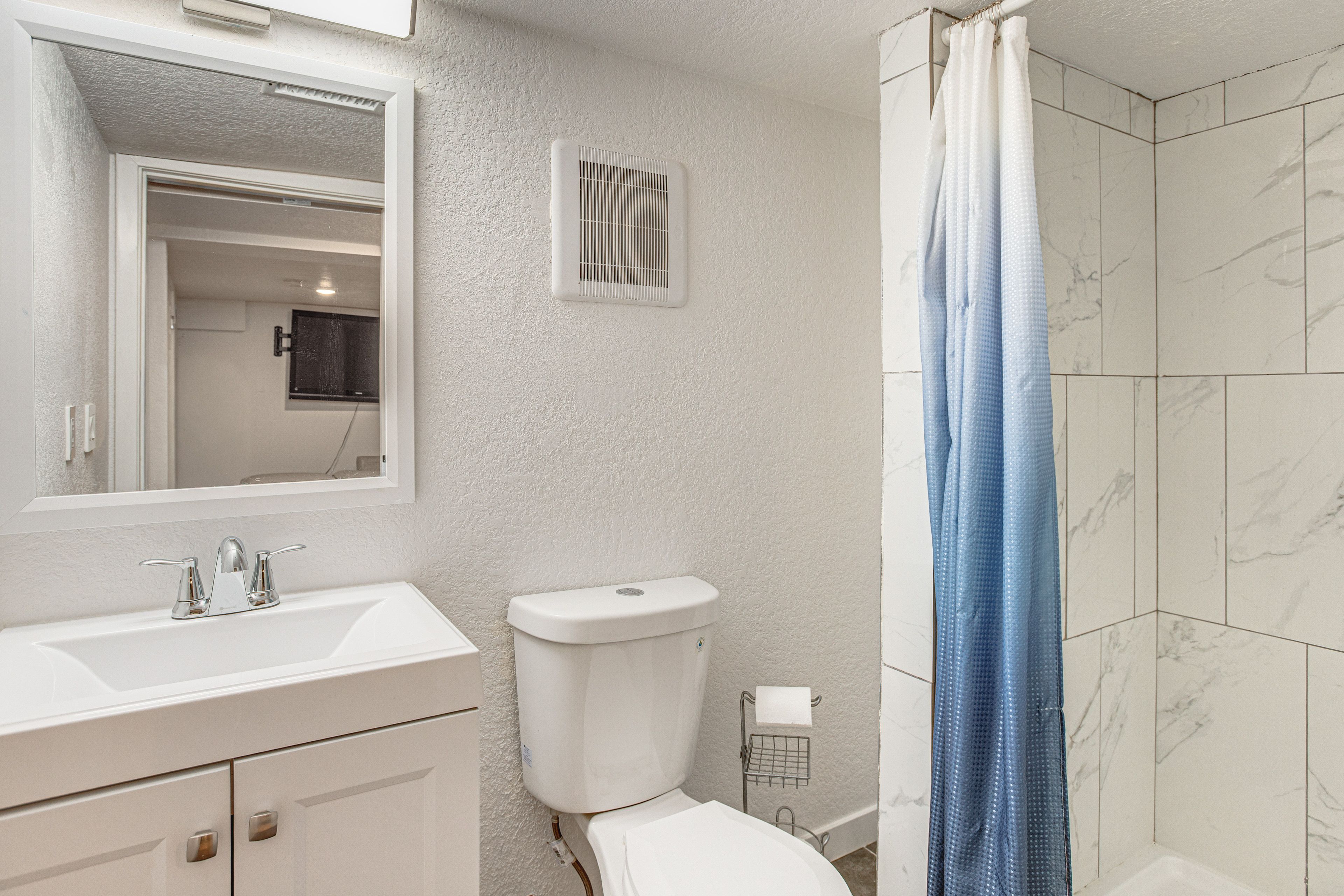 Full Bathroom | Basement