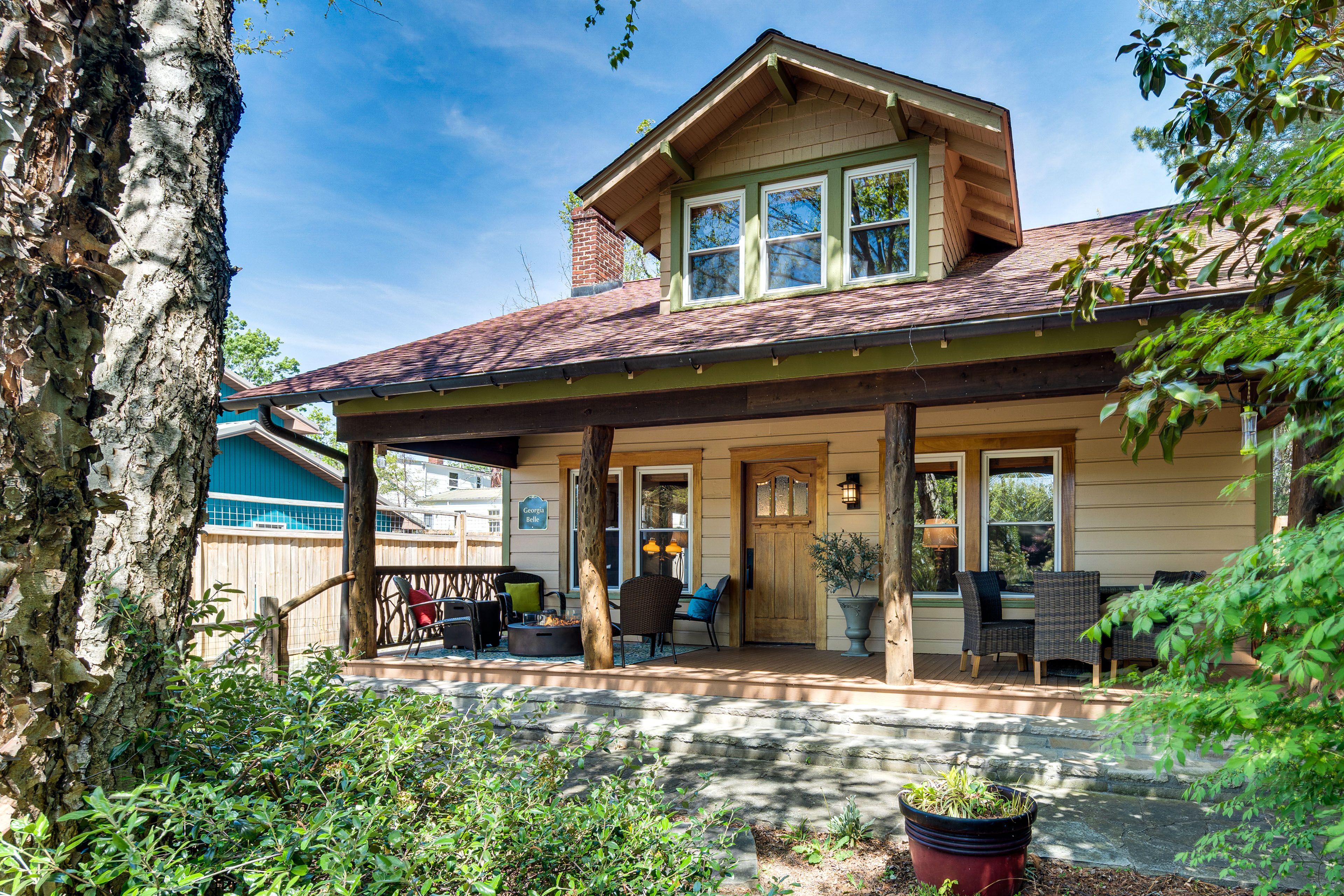 Exterior | Driveway Parking (2 Vehicles)