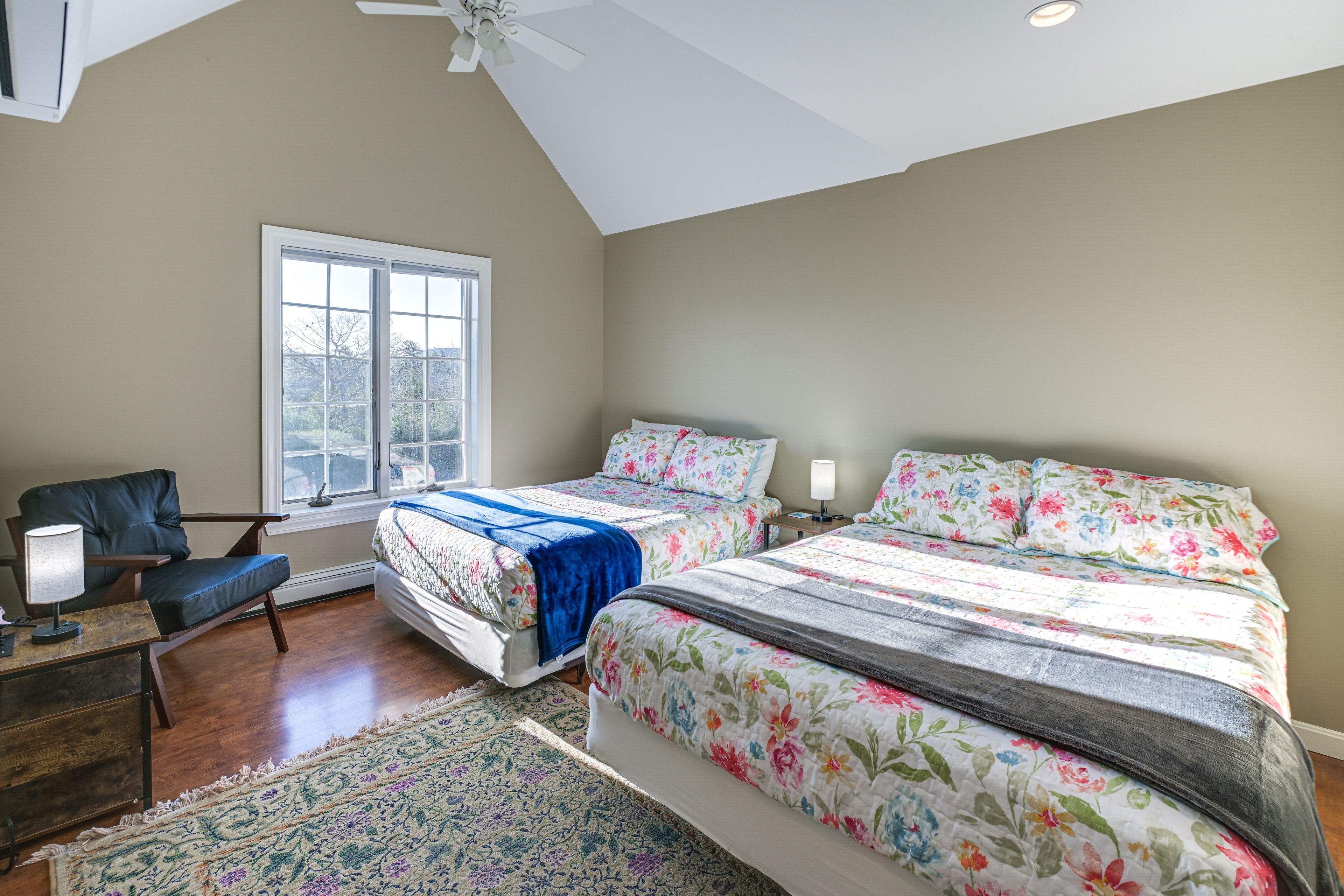 Bedroom 6 | 2nd Floor | 2 Full Beds