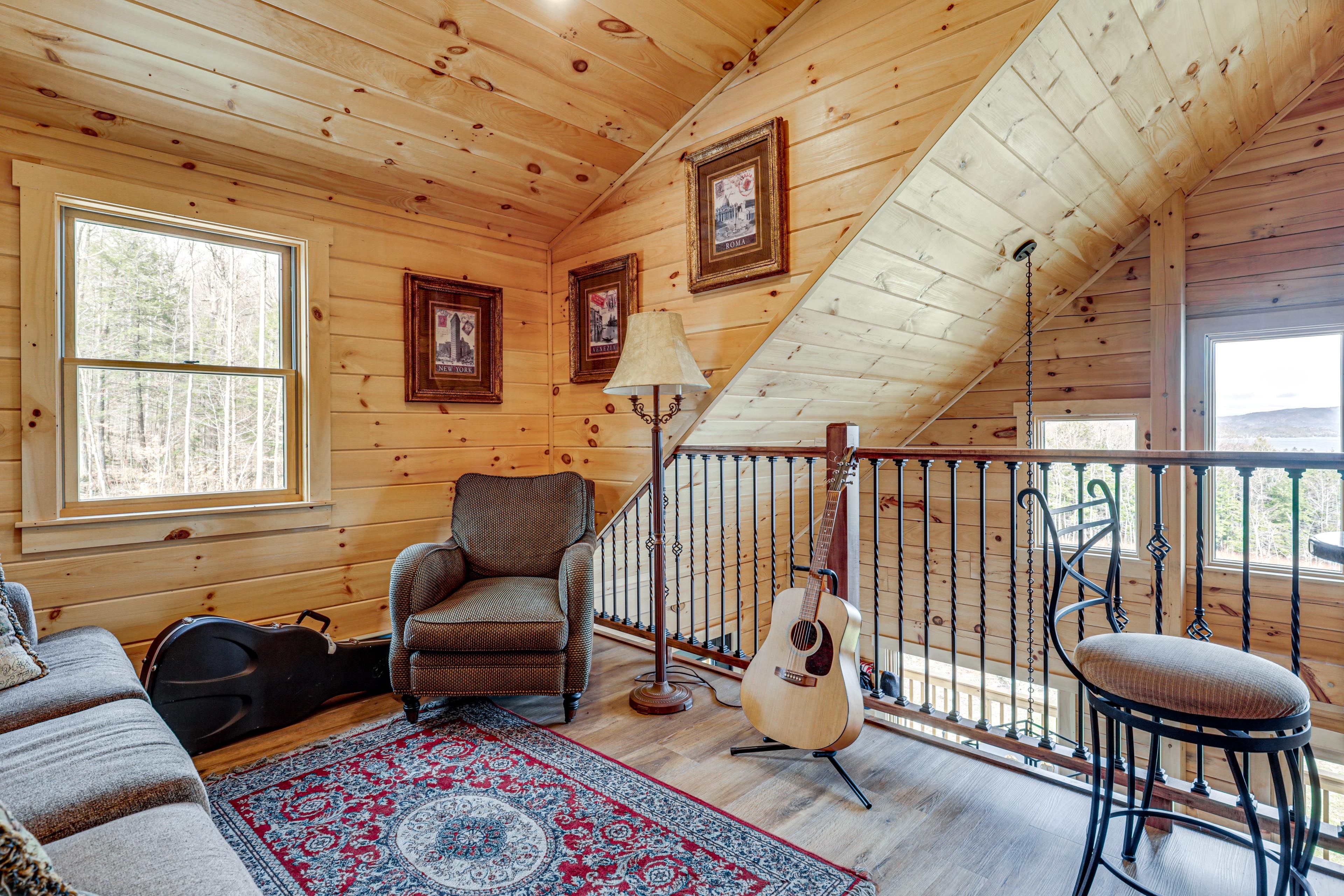 Loft | Queen Sleeper Sofa | Upper Level