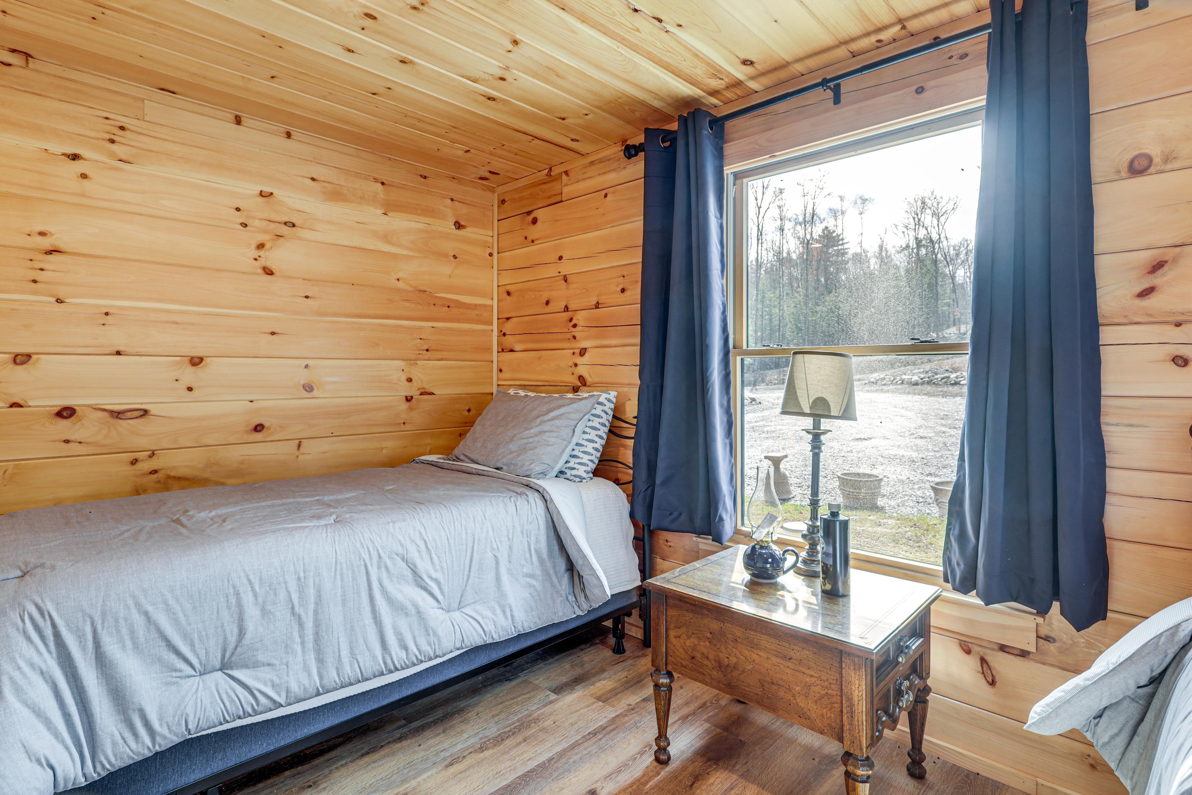 Bedroom 3 | 2 Twin Beds | Main Level