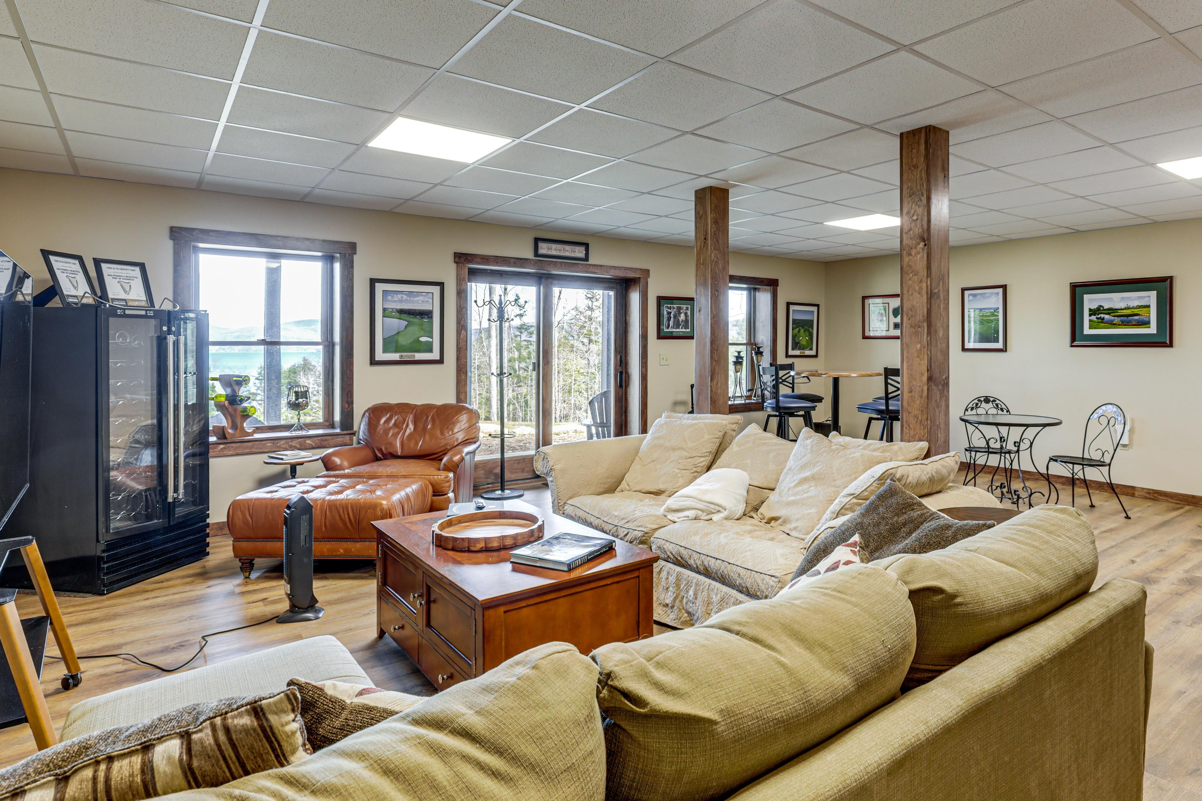 Living Room | Basement