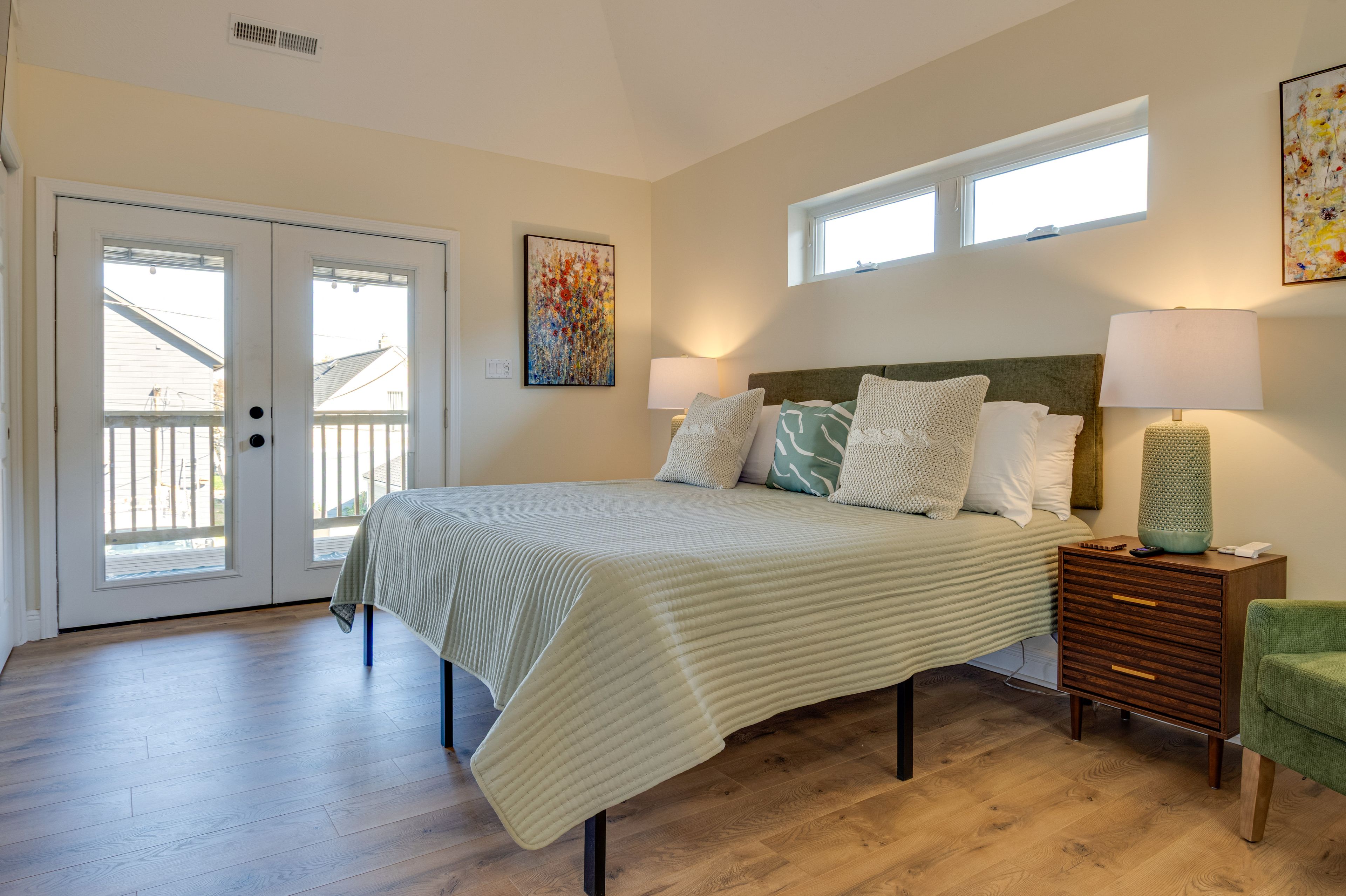 Bedroom 2 | King Bed | Unit 1 | 2nd Floor