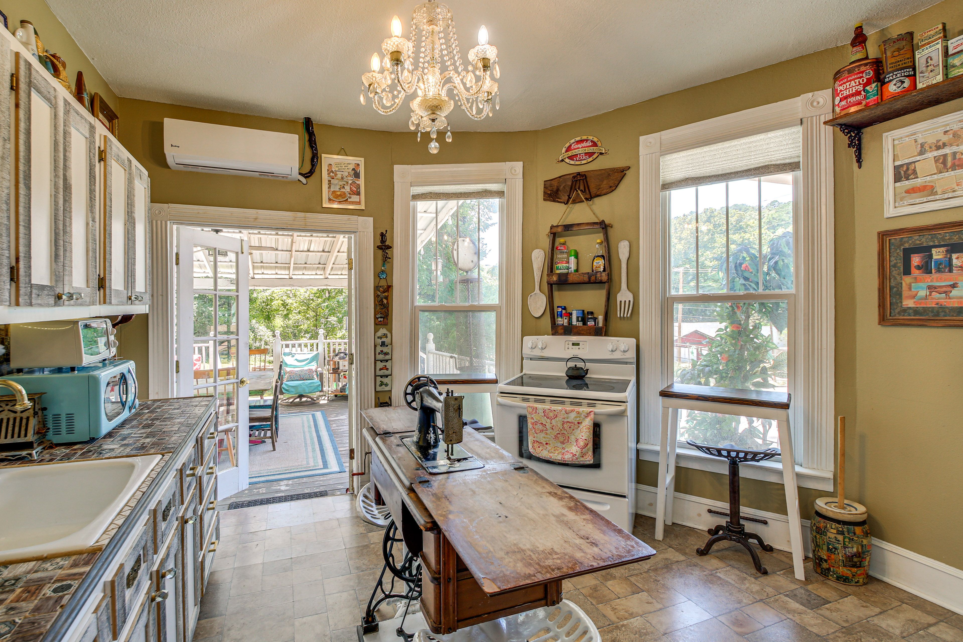 Property Interior | Single-Story Home