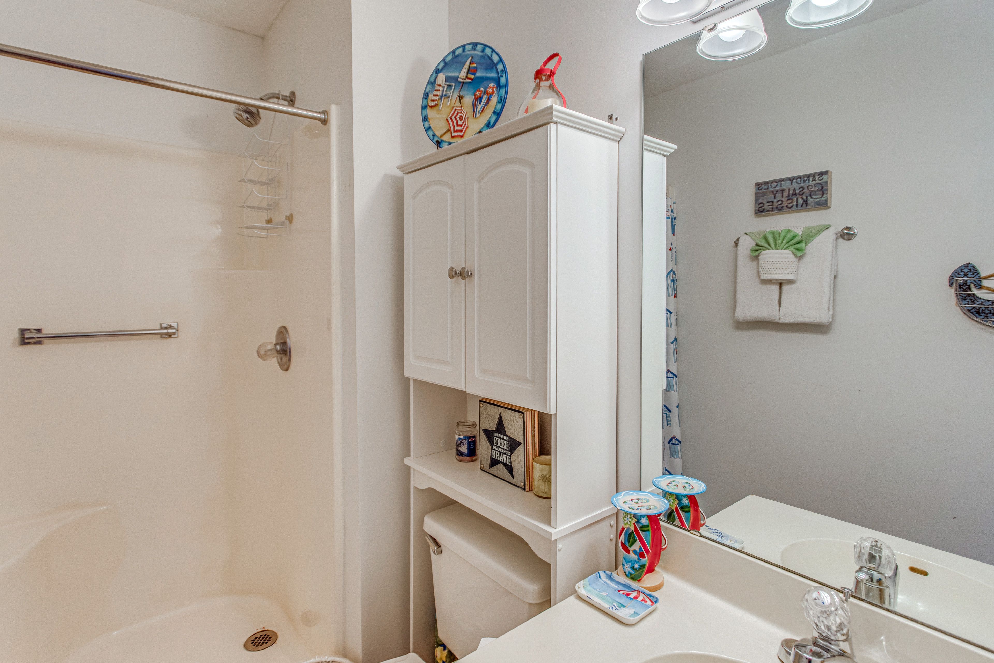 Full Bathroom