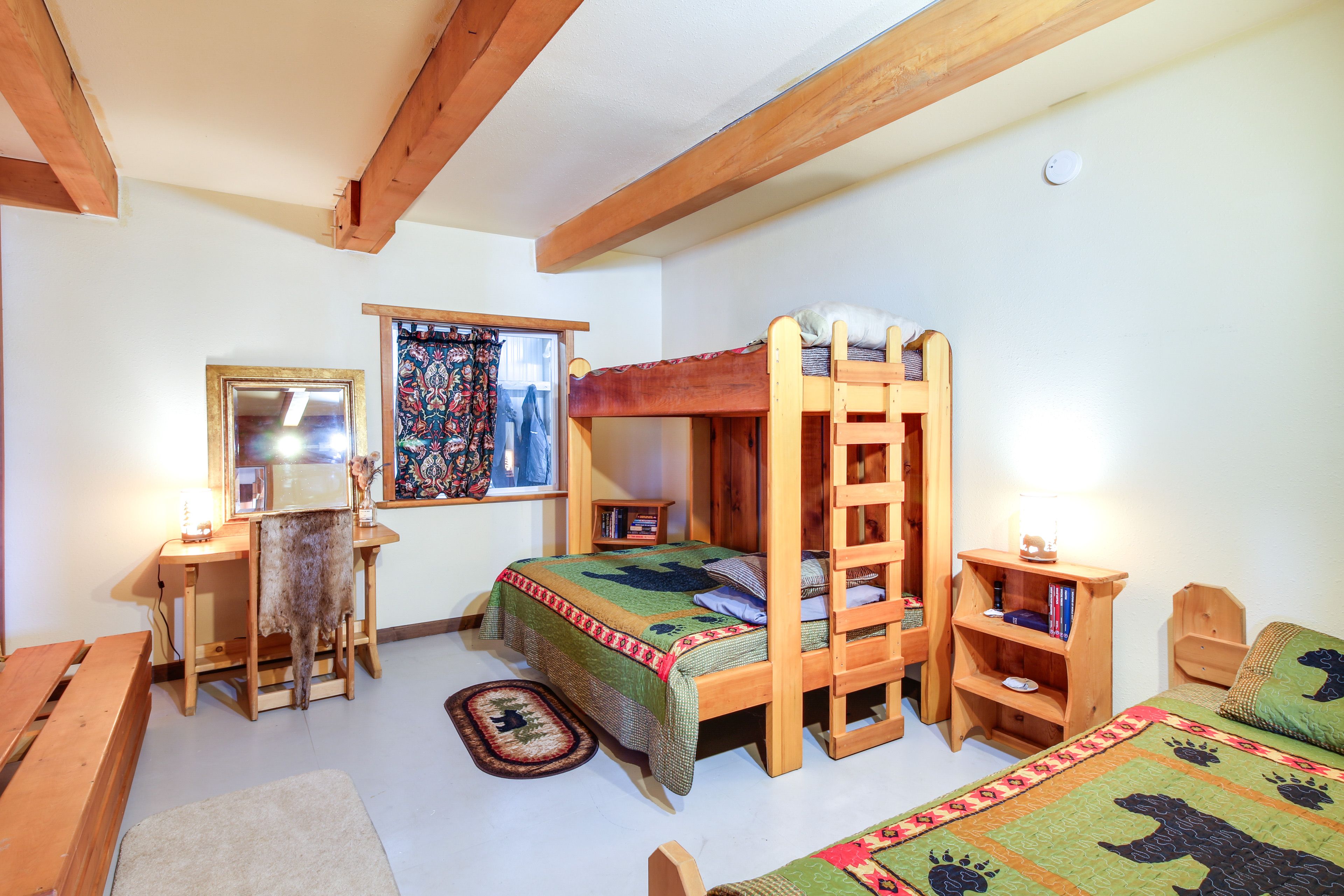 Bedroom 4 | Twin/Full Bunk Bed | Twin Bed | 1st Floor