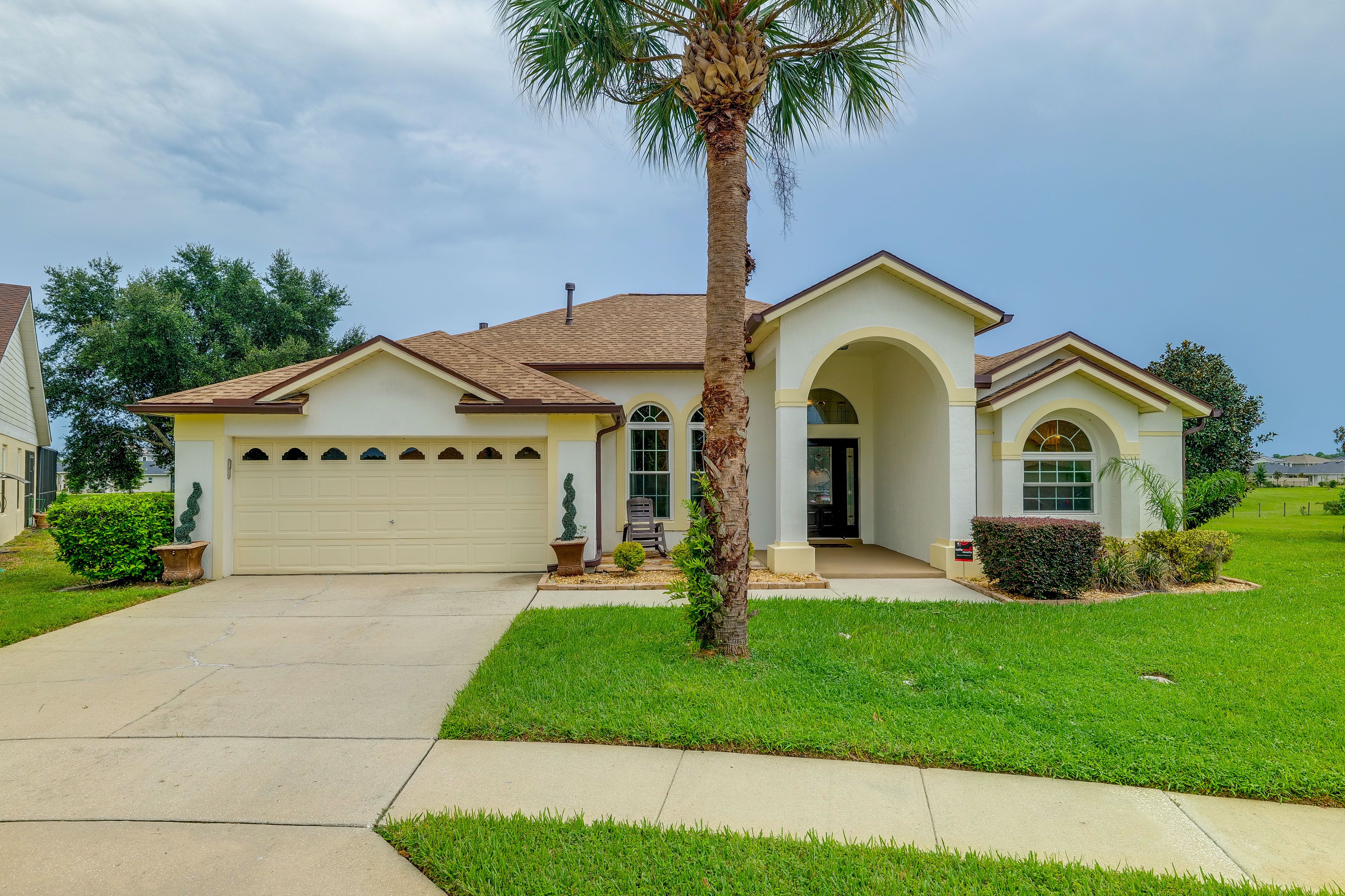 Clermont Vacation Rental | 4BR | 3BA | 2,100 Sq Ft