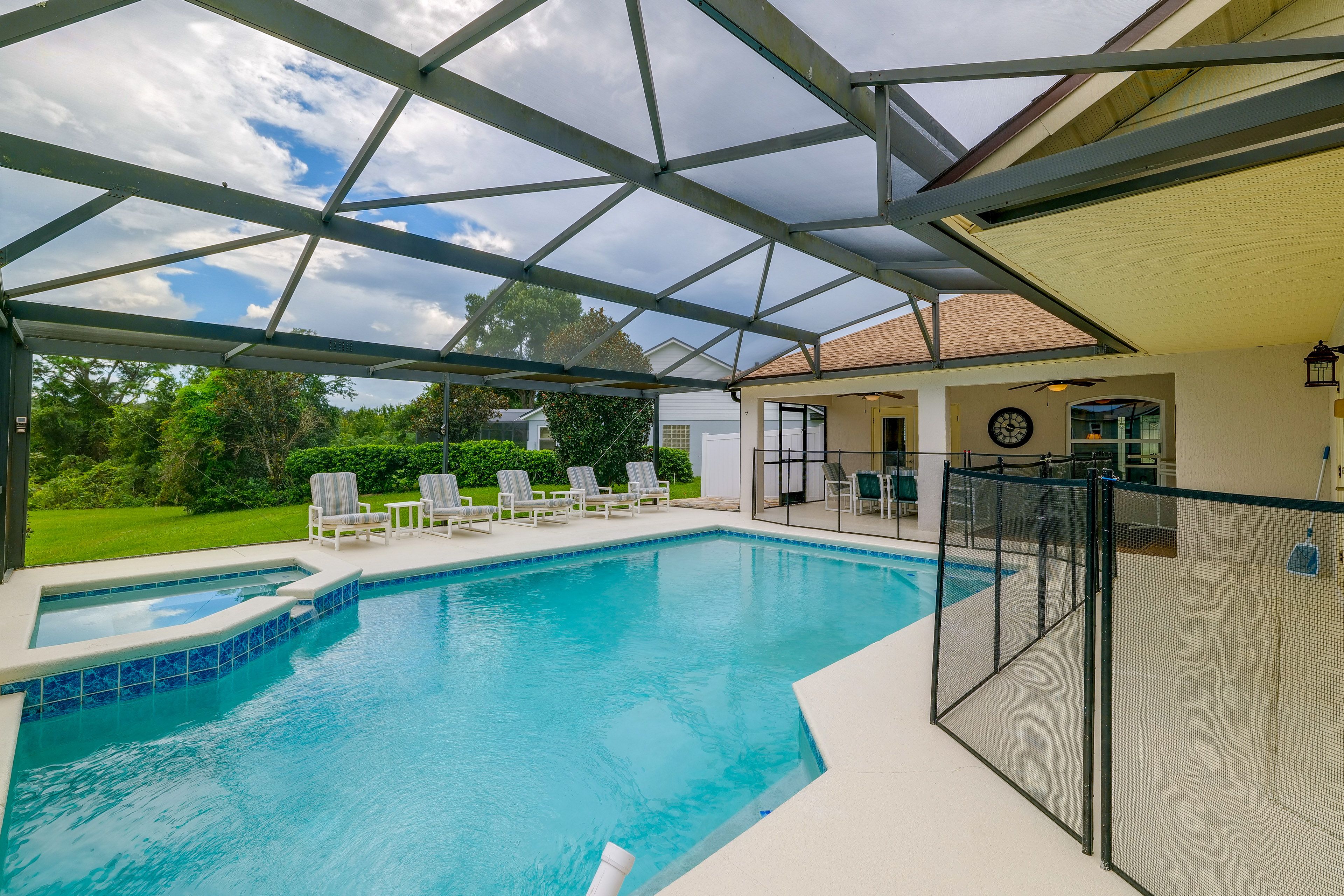 Priave Pool Area w/ Child Safety Gate