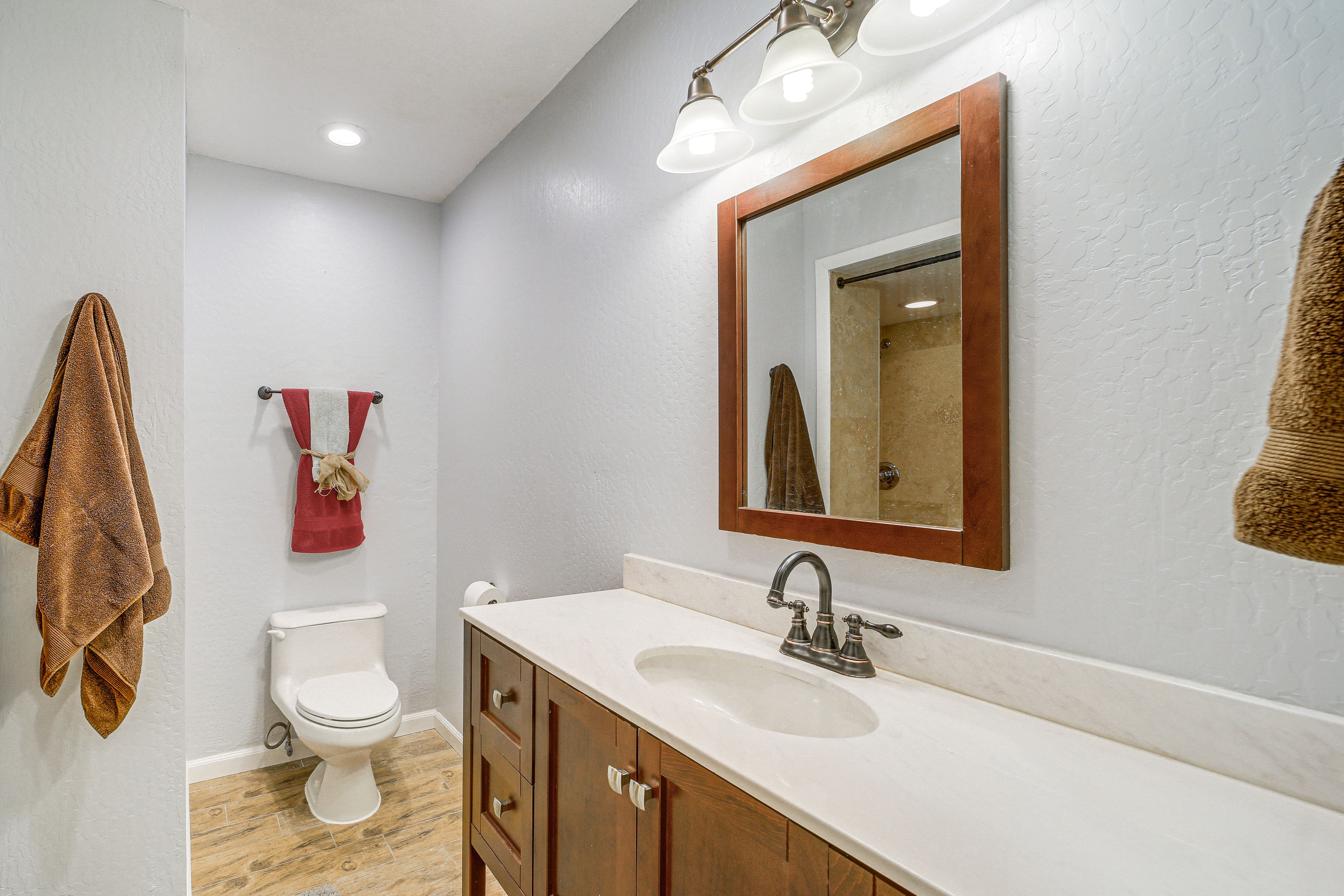 Full Bathroom | Lower Level