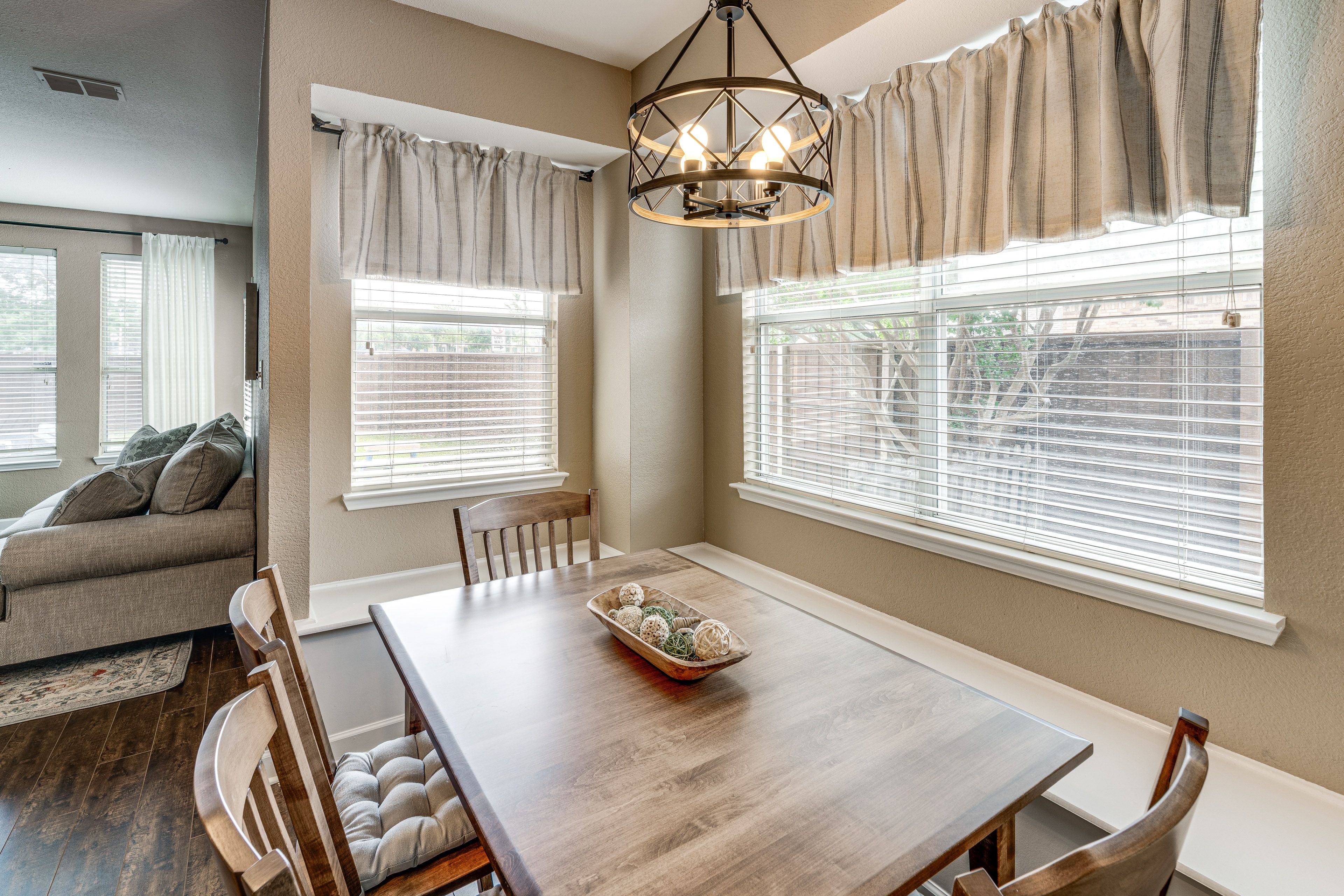 Dining Area | 1st Floor