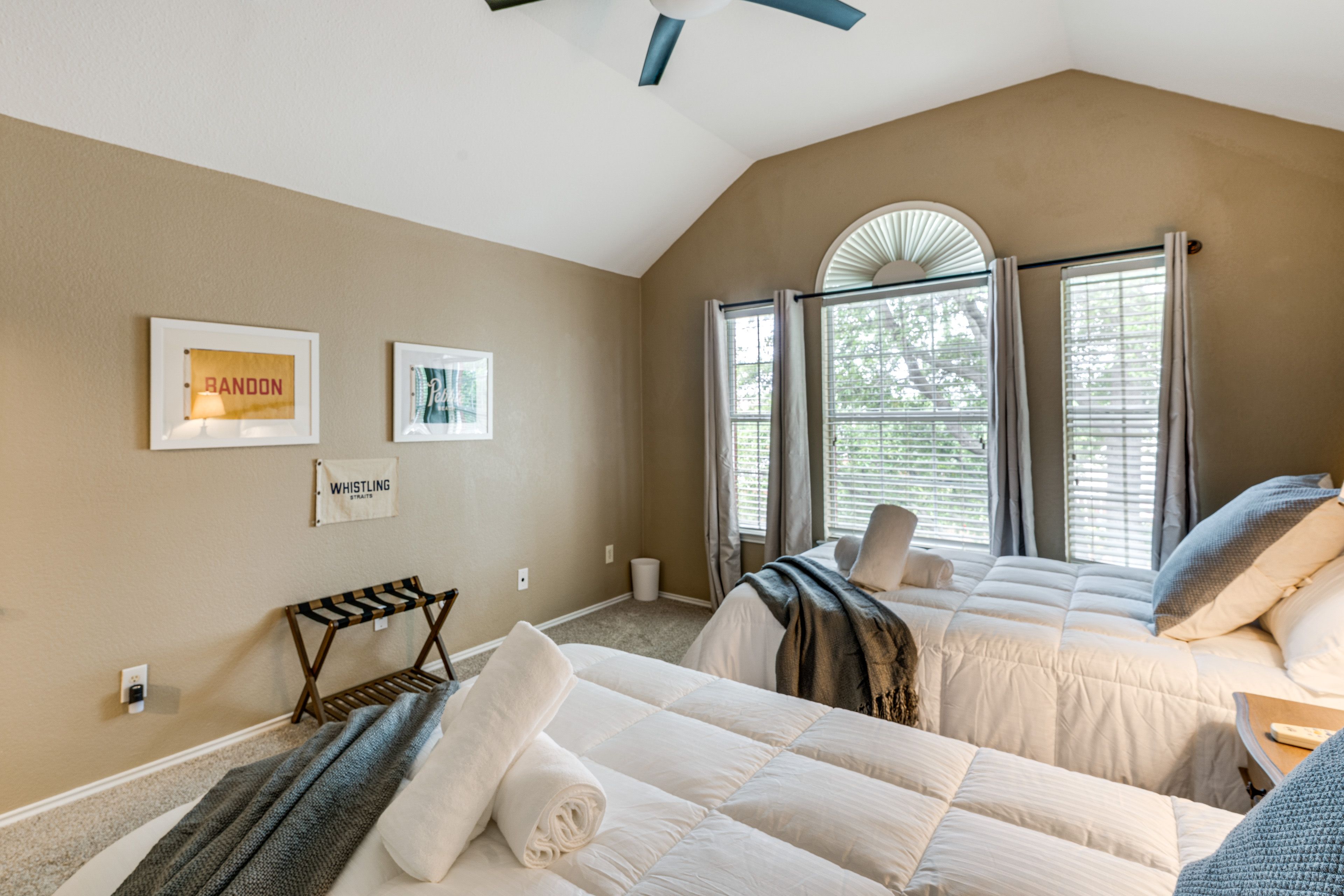 Bedroom 4 | 2 Full Beds | 2nd Floor