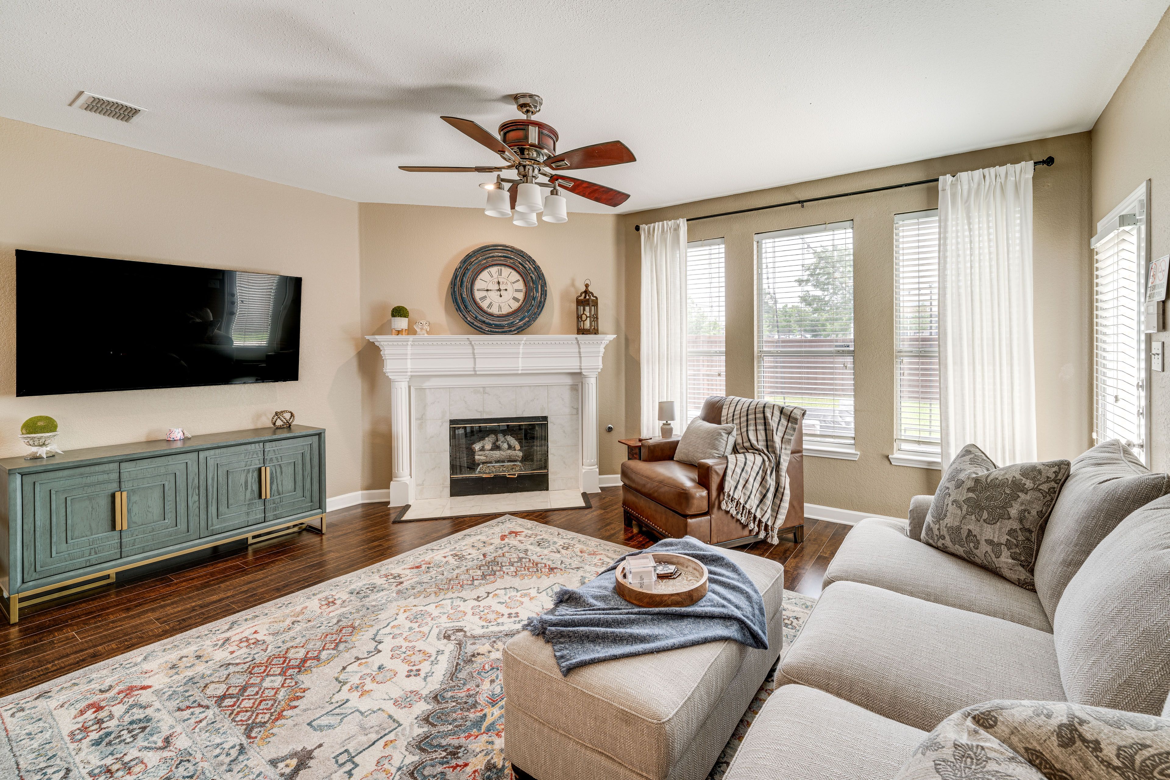 Living Room | 1st Floor