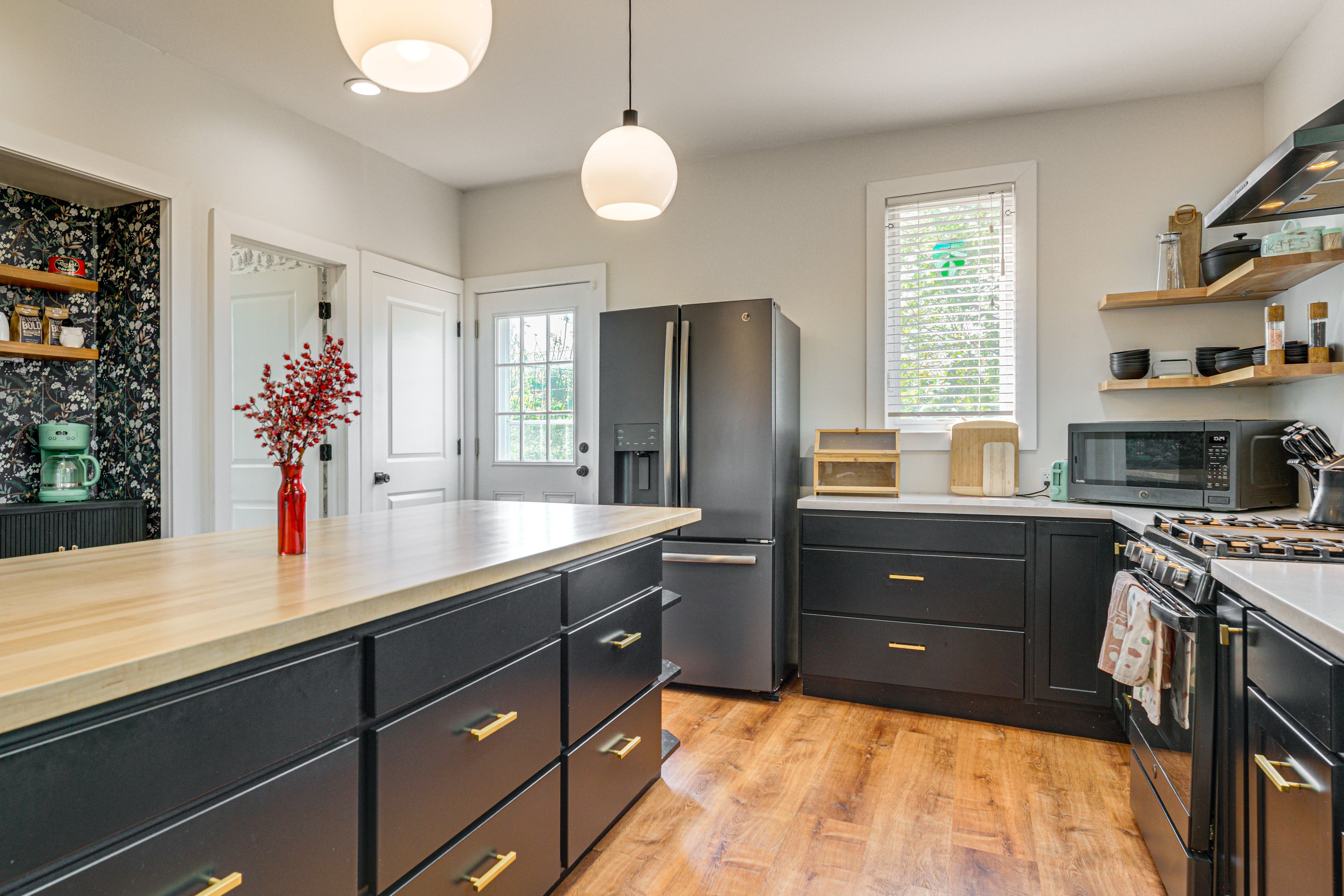 Kitchen | 1st Floor