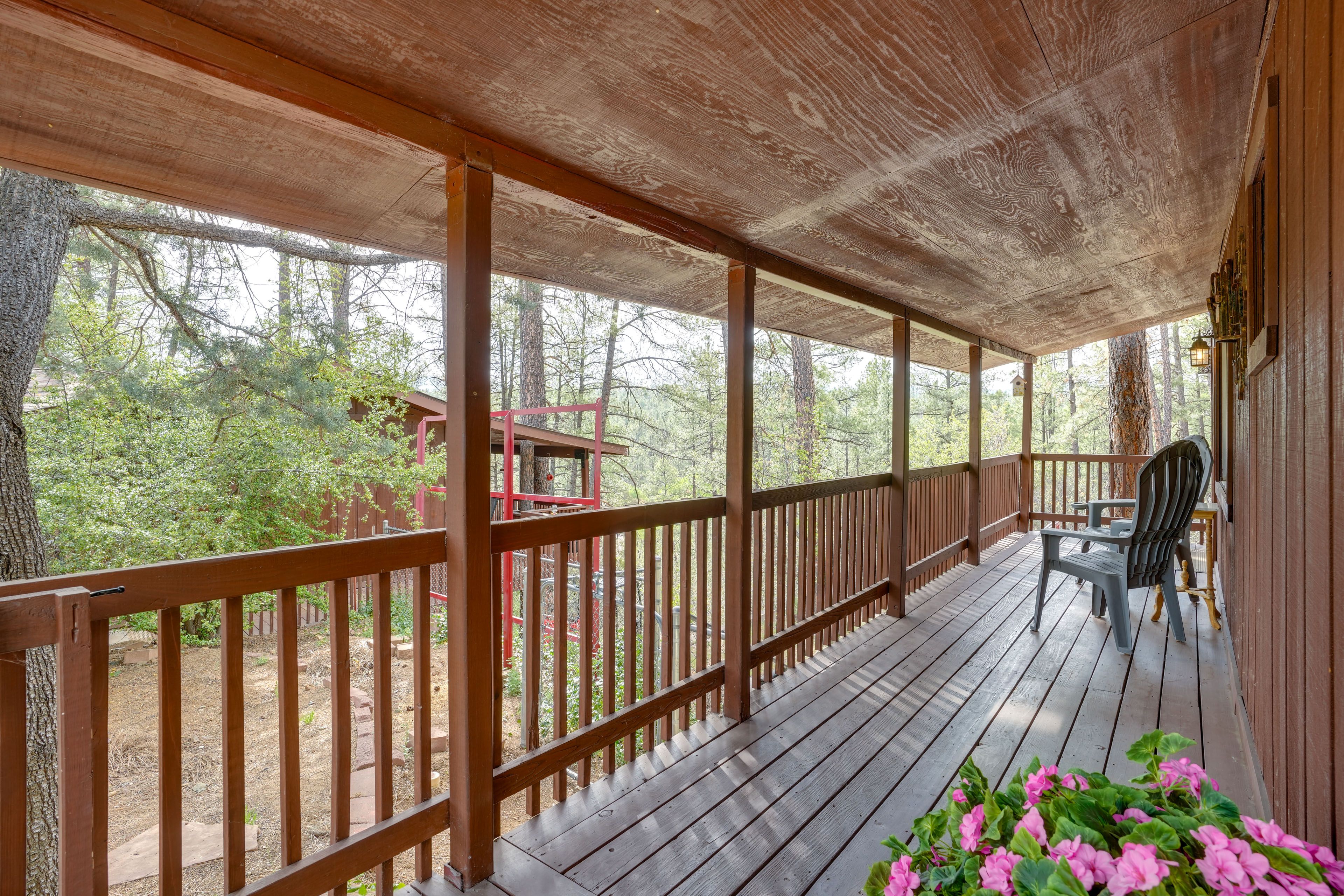 Private Front Porch