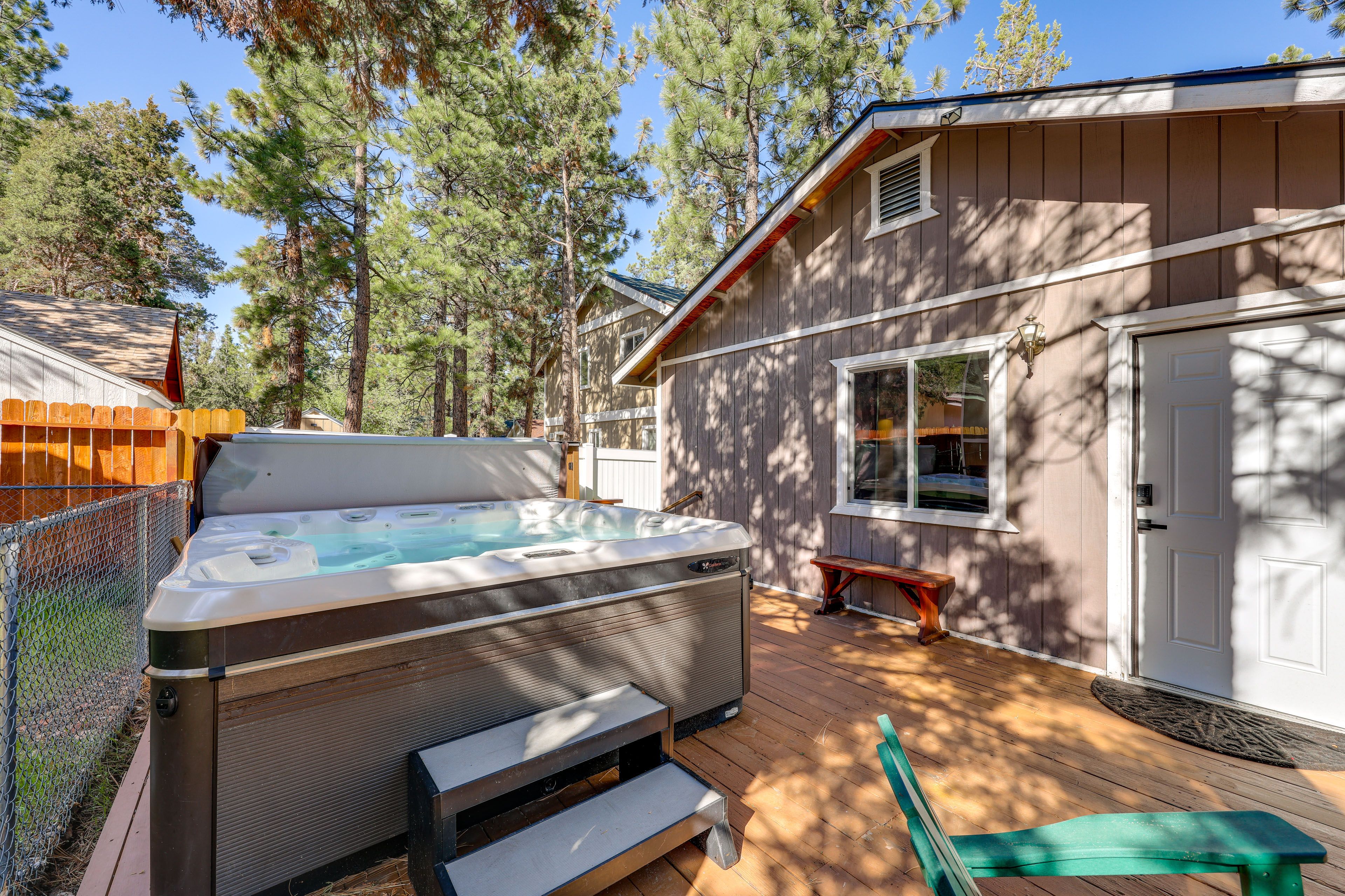 Wraparound Deck | Hot Tub
