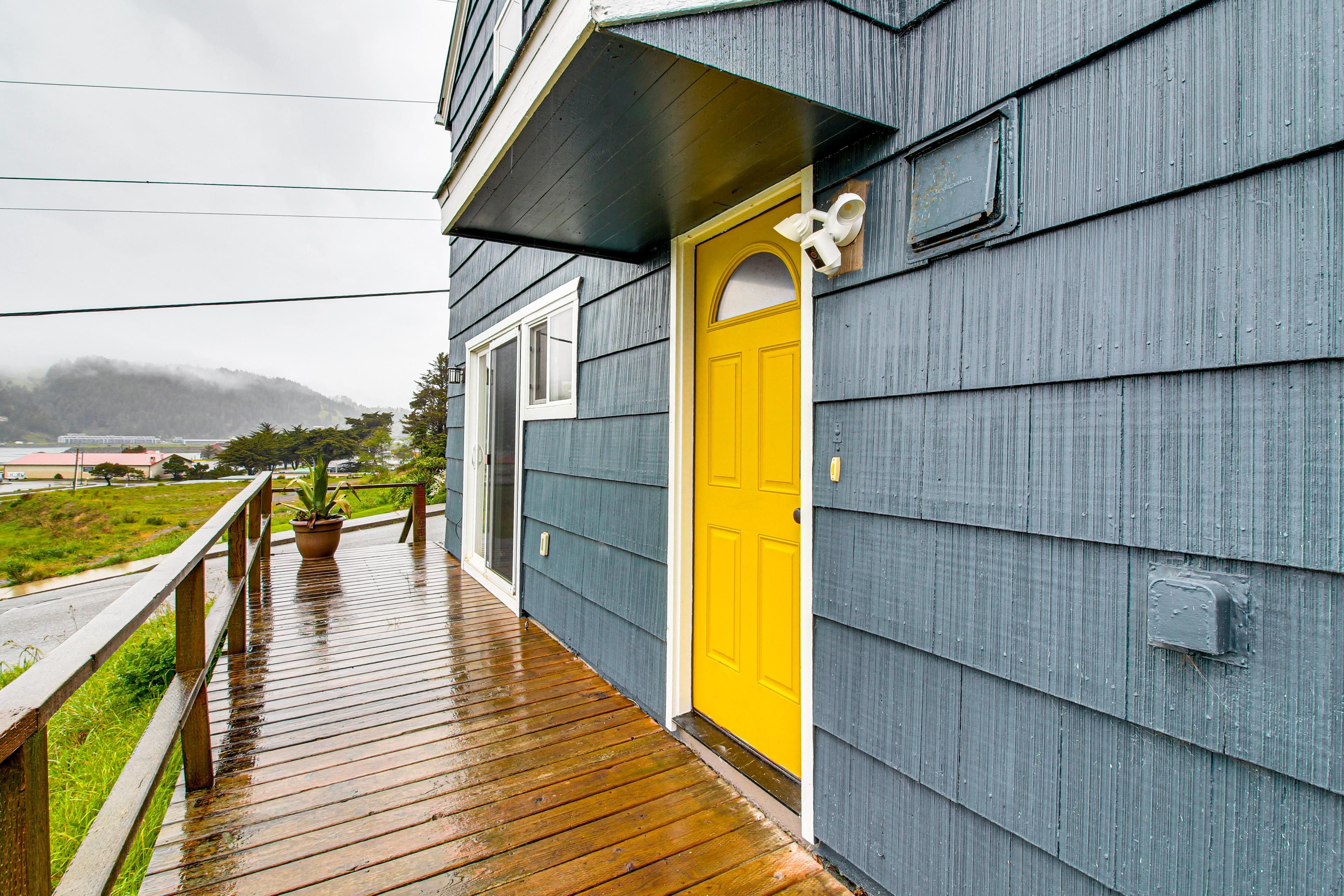 Property Exterior | Single-Level Duplex Home