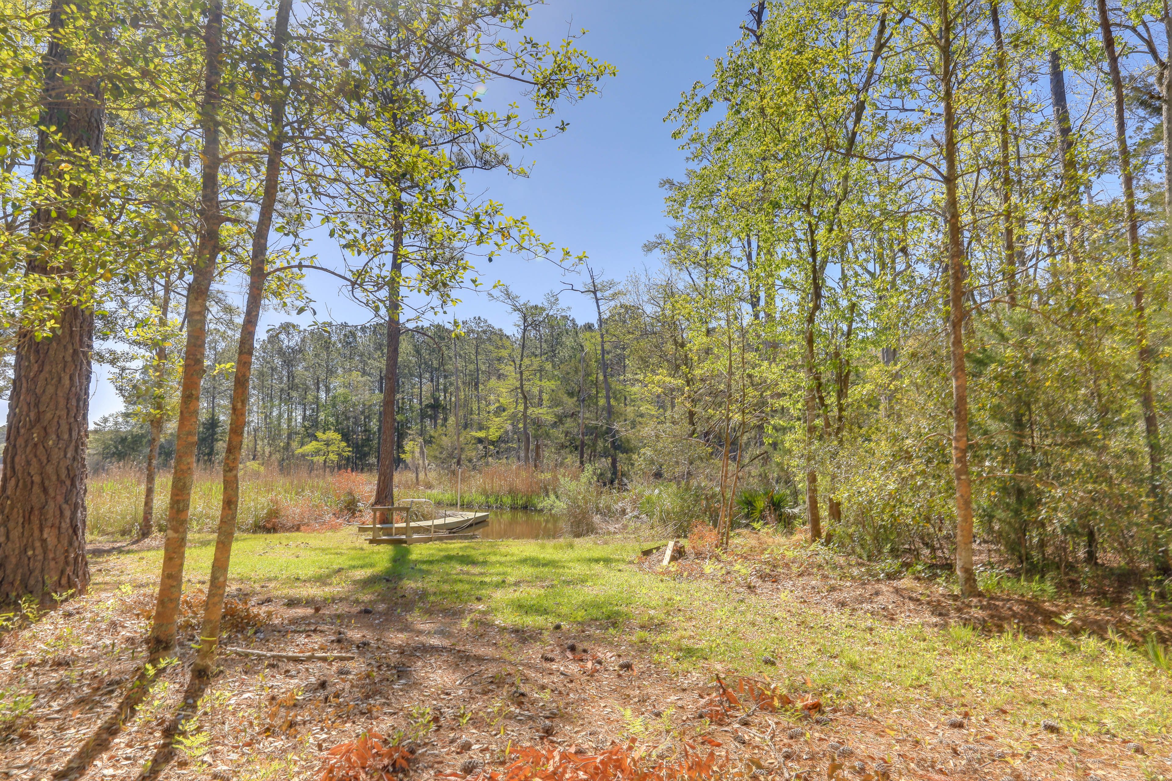Shared Creek Access | Dock | Boat Launch