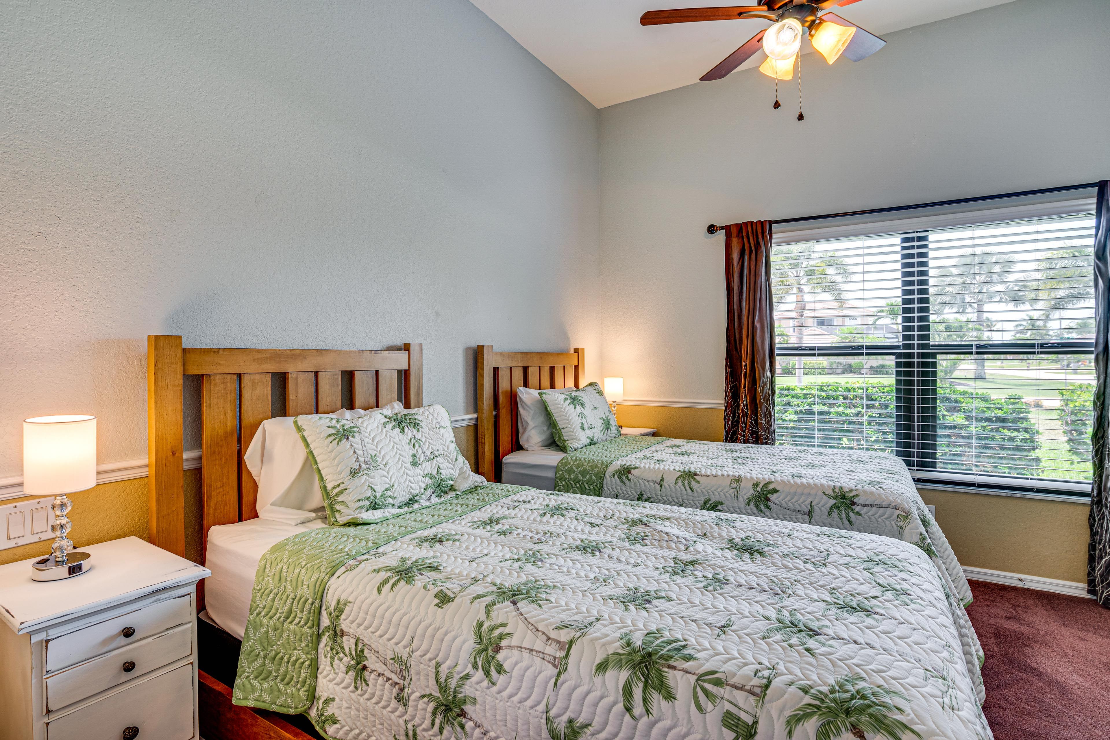Bedroom 3 | 2 Twin Beds