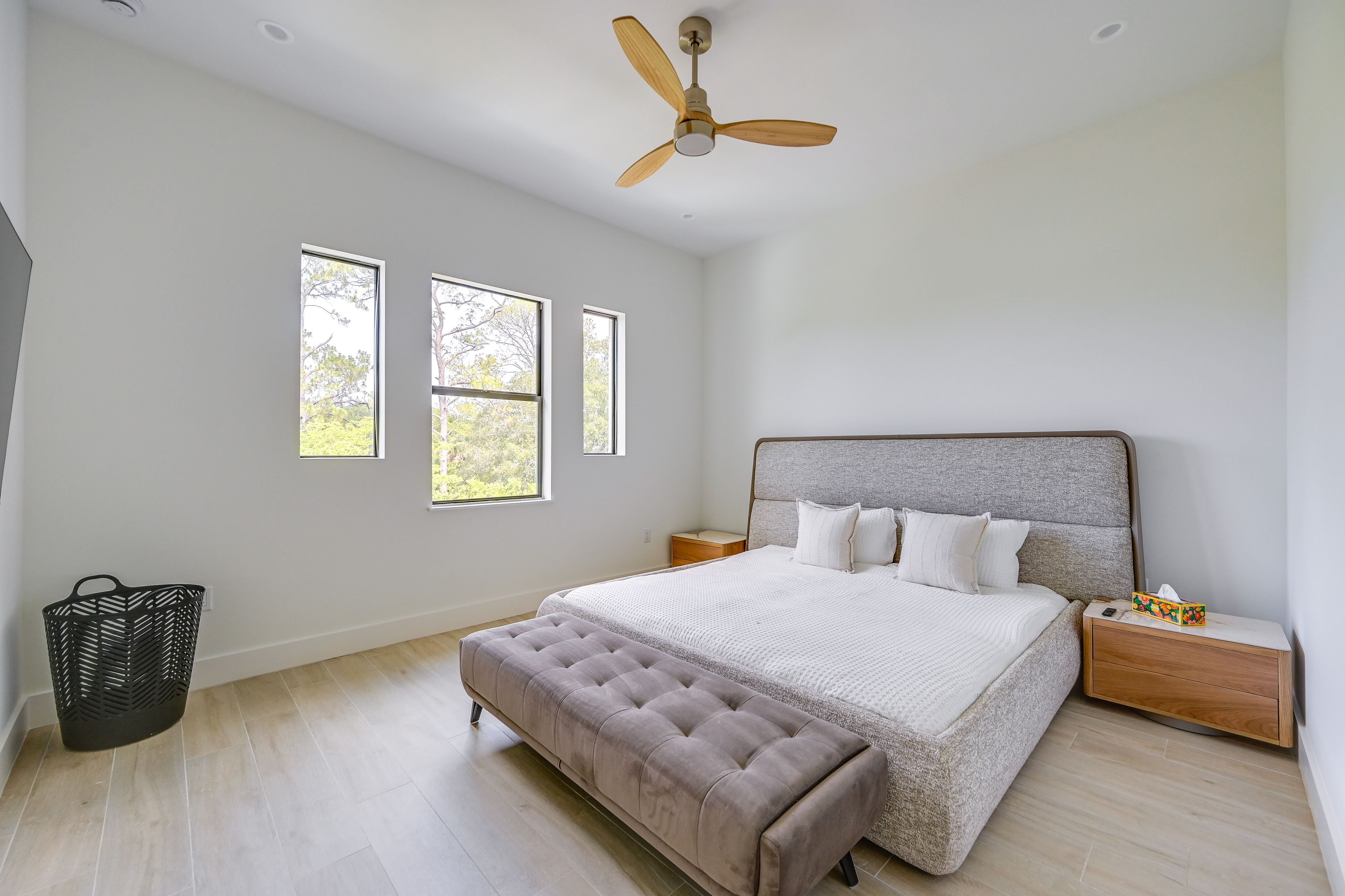 Bedroom 2 | King Bed | 2nd Floor