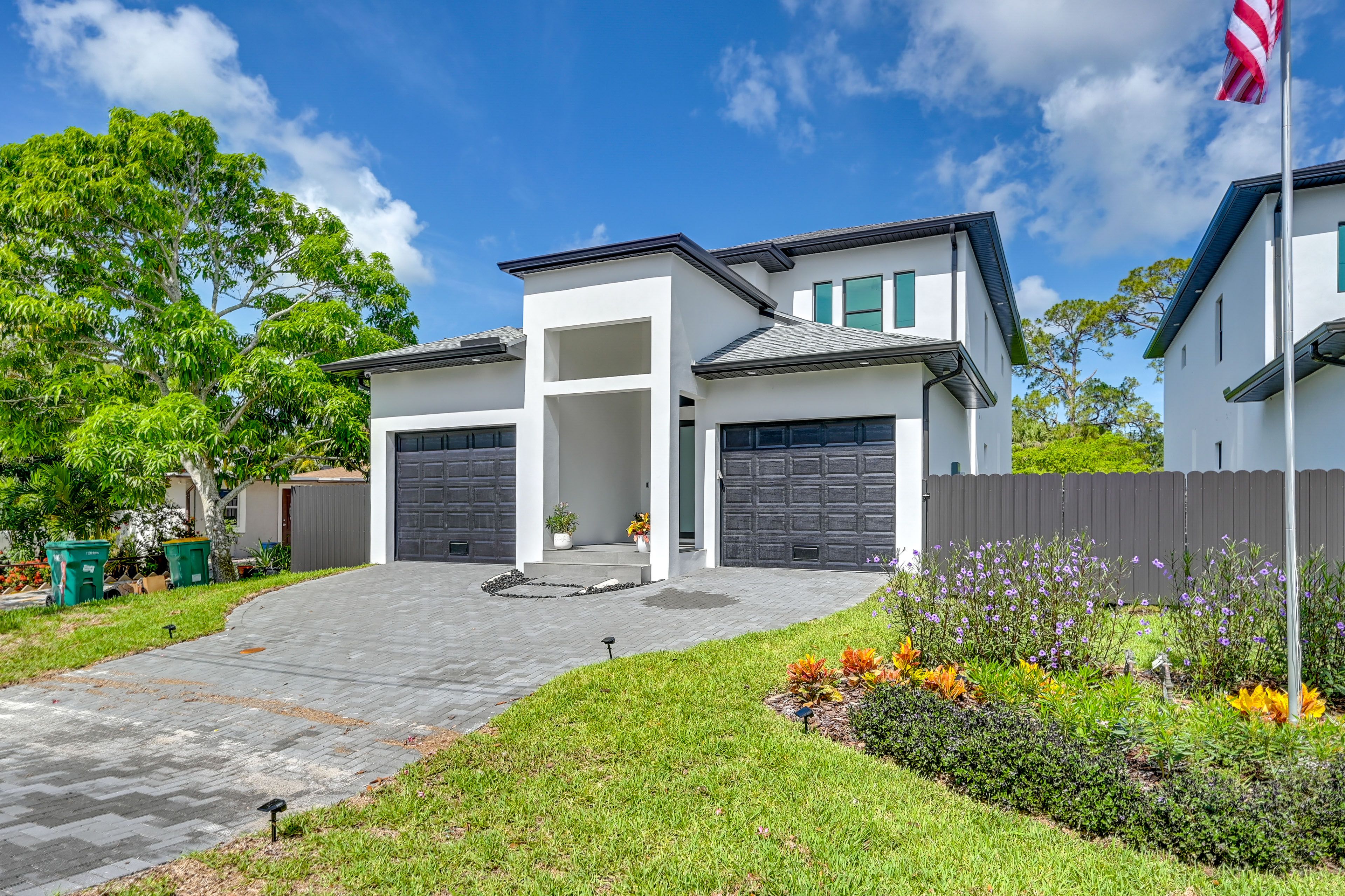 Naples Vacation Rental | 8BR | 6 Full BA | 2 Half BA | 5,600 Sq Ft