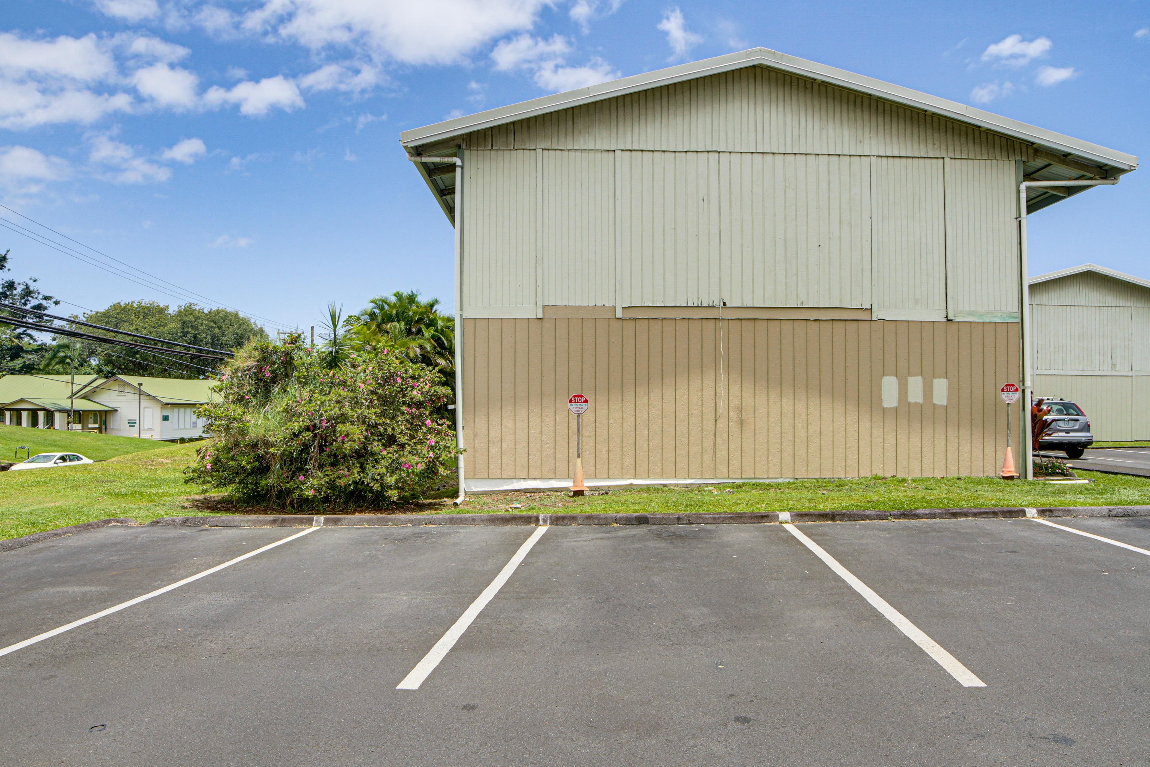 Parking | Designated Space (1 Vehicle) | Free Street Parking