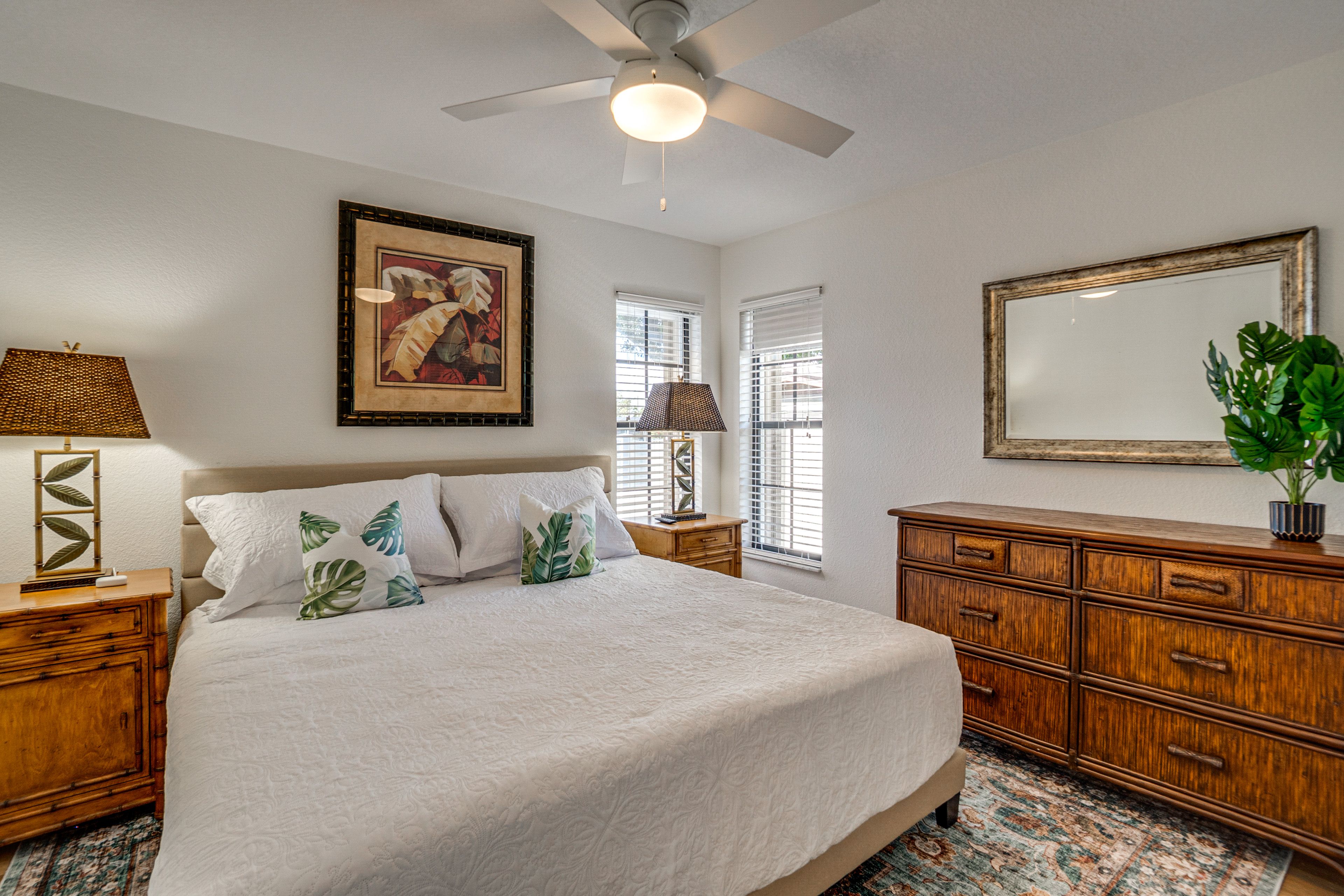 Bedroom 2 | King Bed