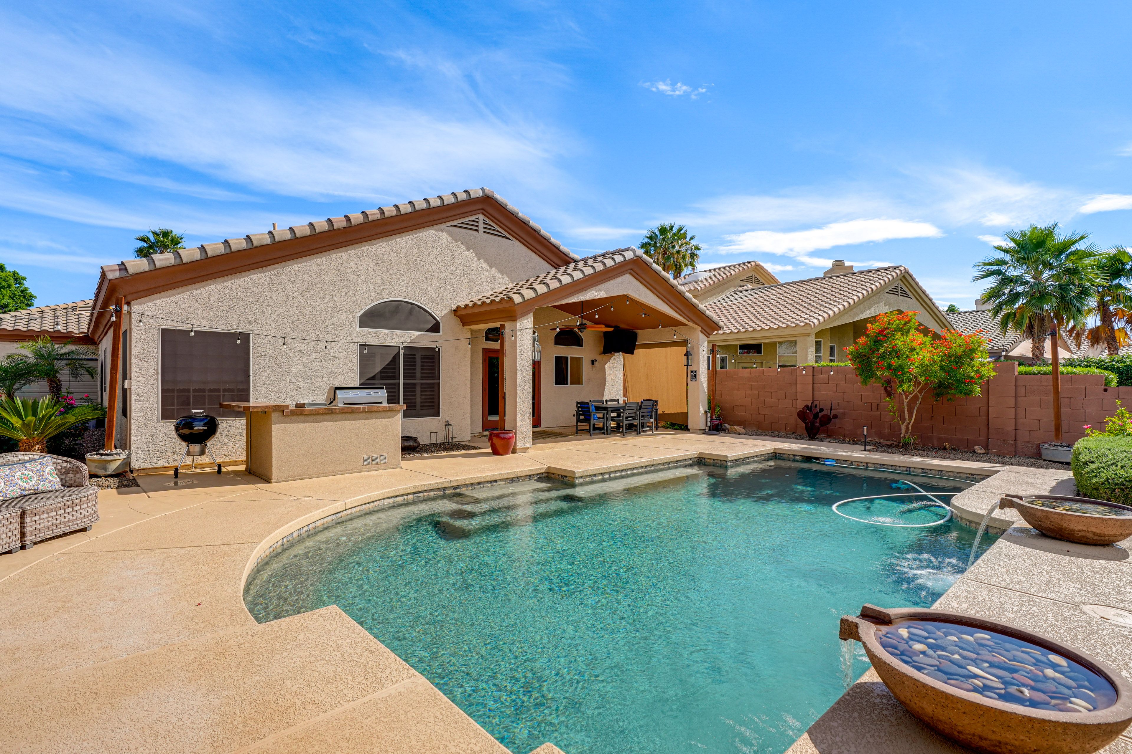 Glendale Vacation Rental | 3BR | 2BA | 1,800 Sq Ft | 1 Step to Enter