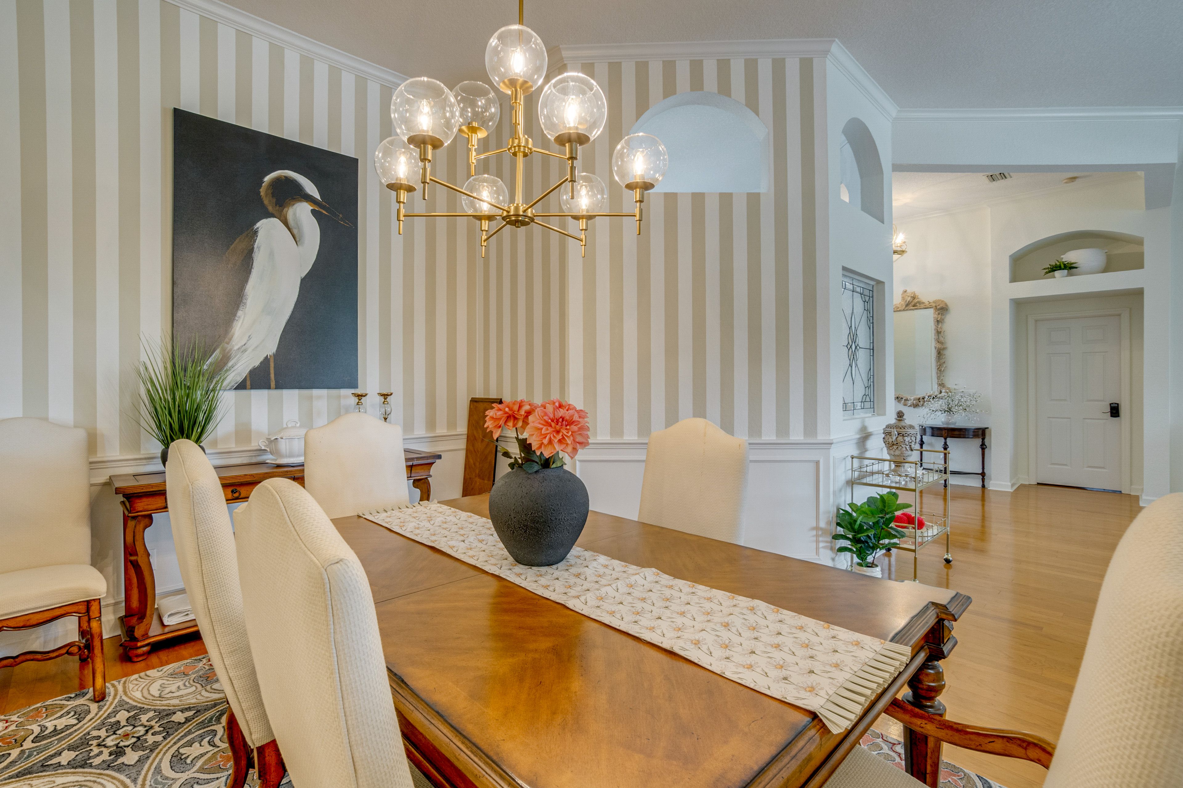 Dining Area | Dishware & Flatware