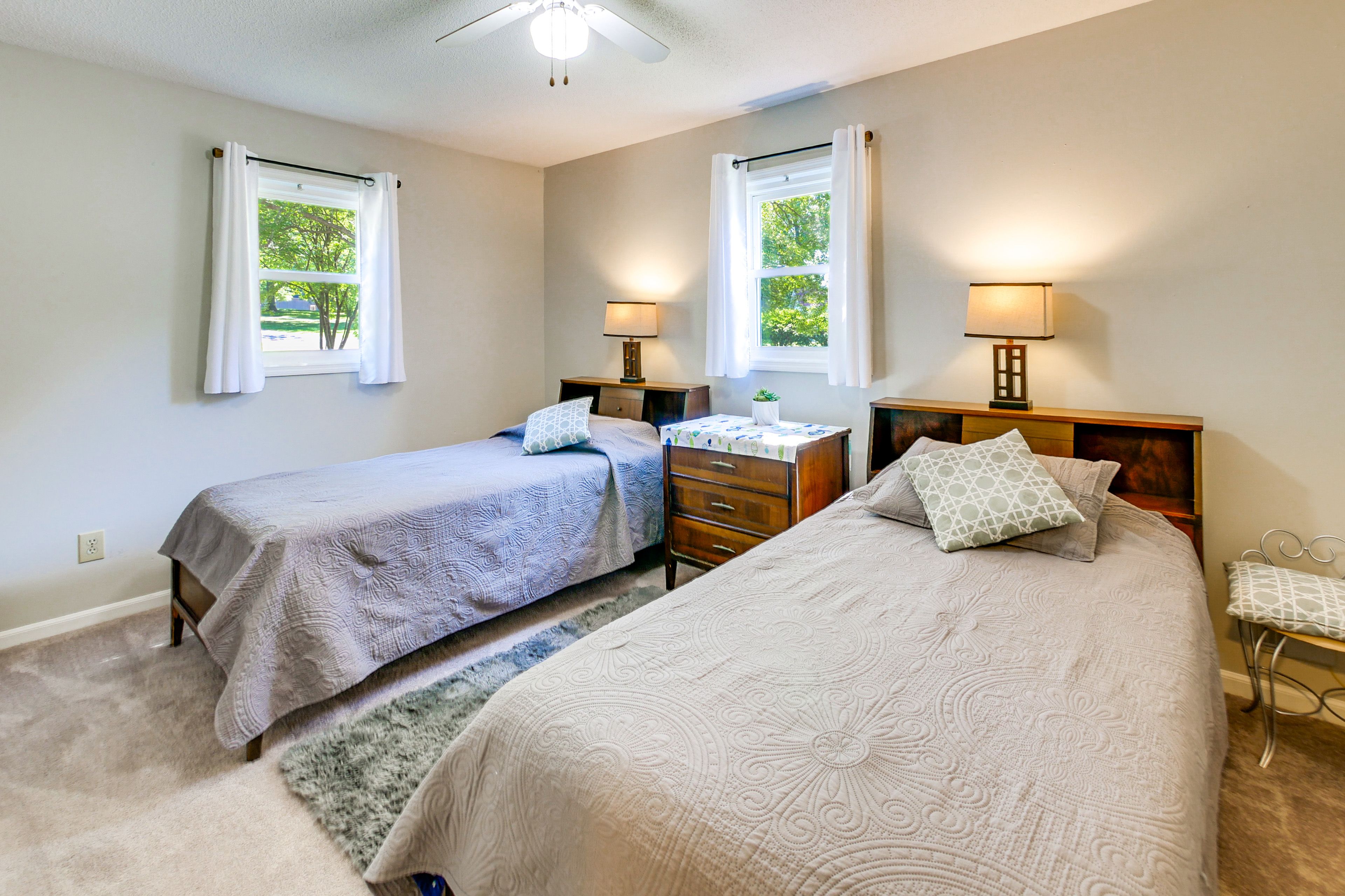 Bedroom 3 | 2 Twin Beds | 1st Floor