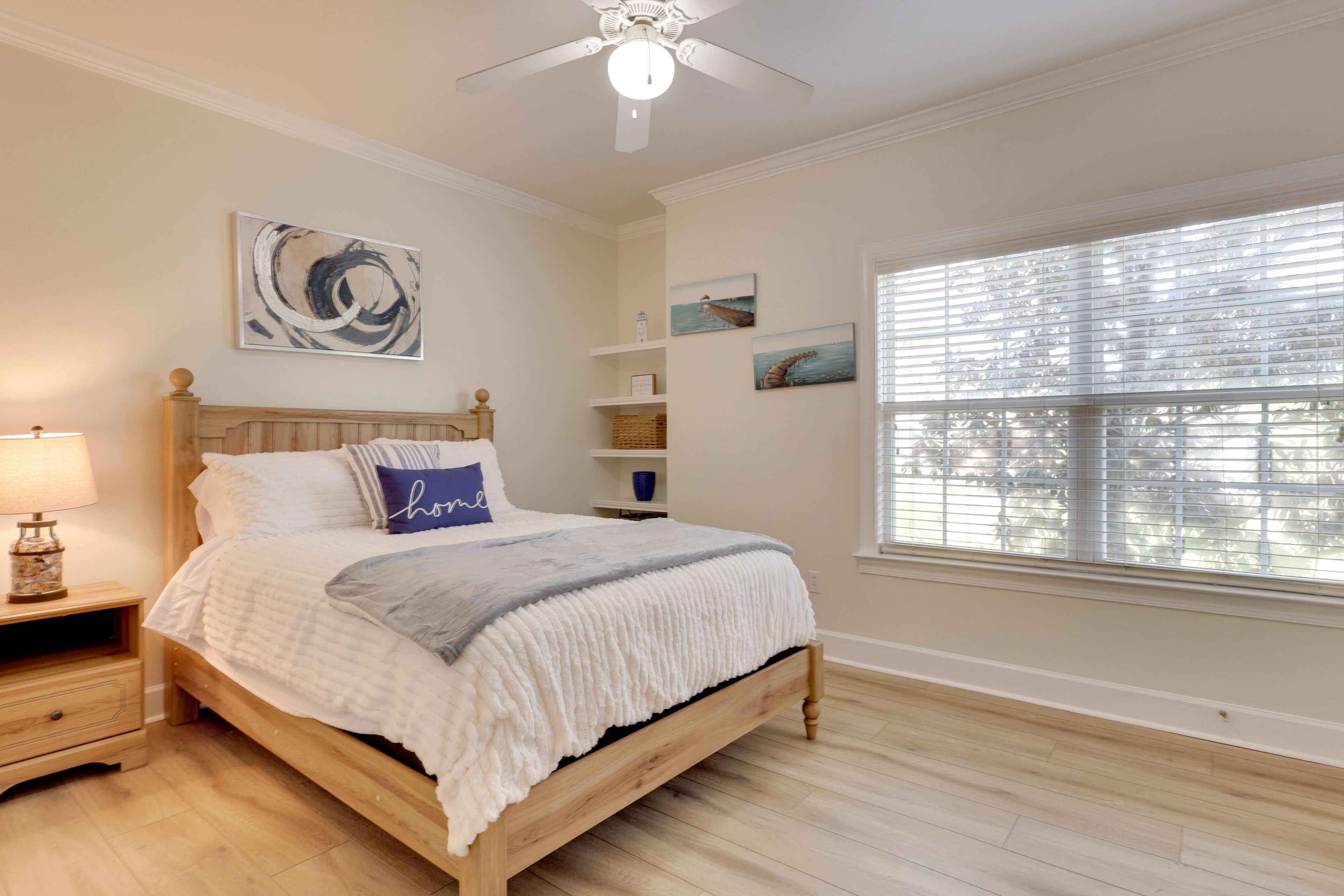 Bedroom 2 | Queen Bed