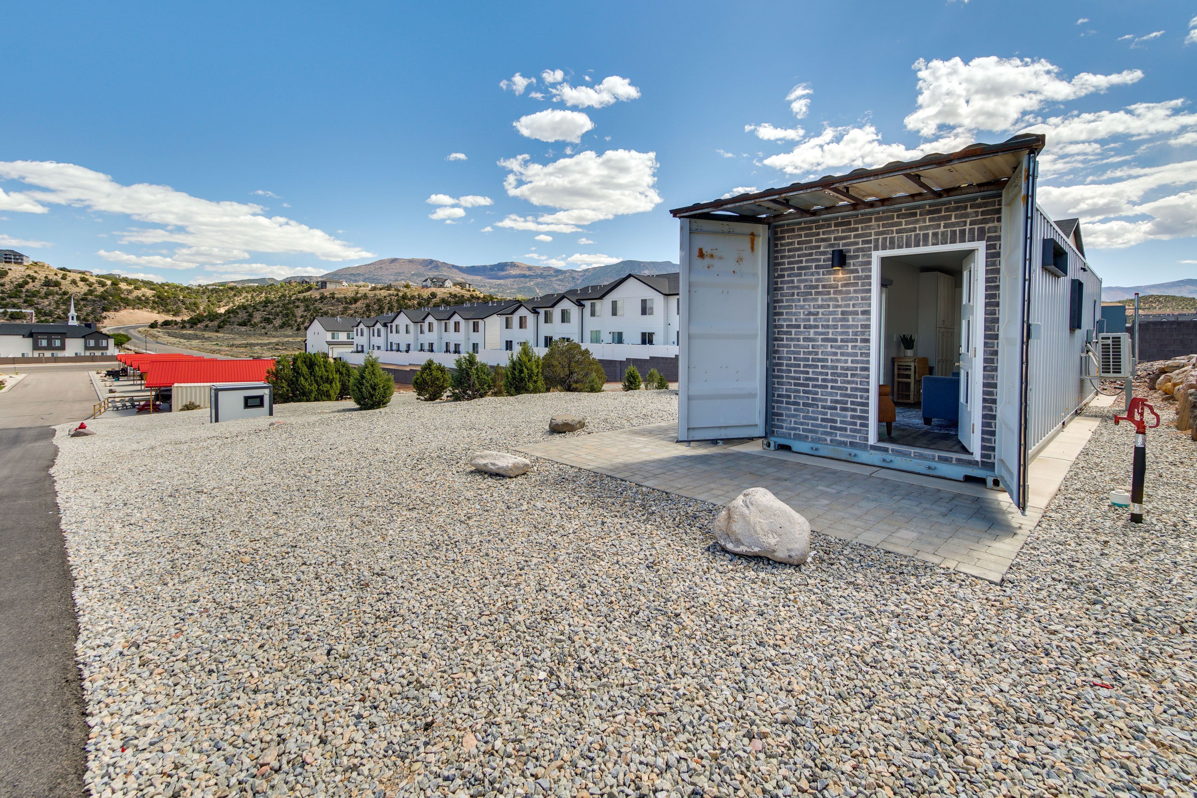 Driveway Parking | 2 Vehicles