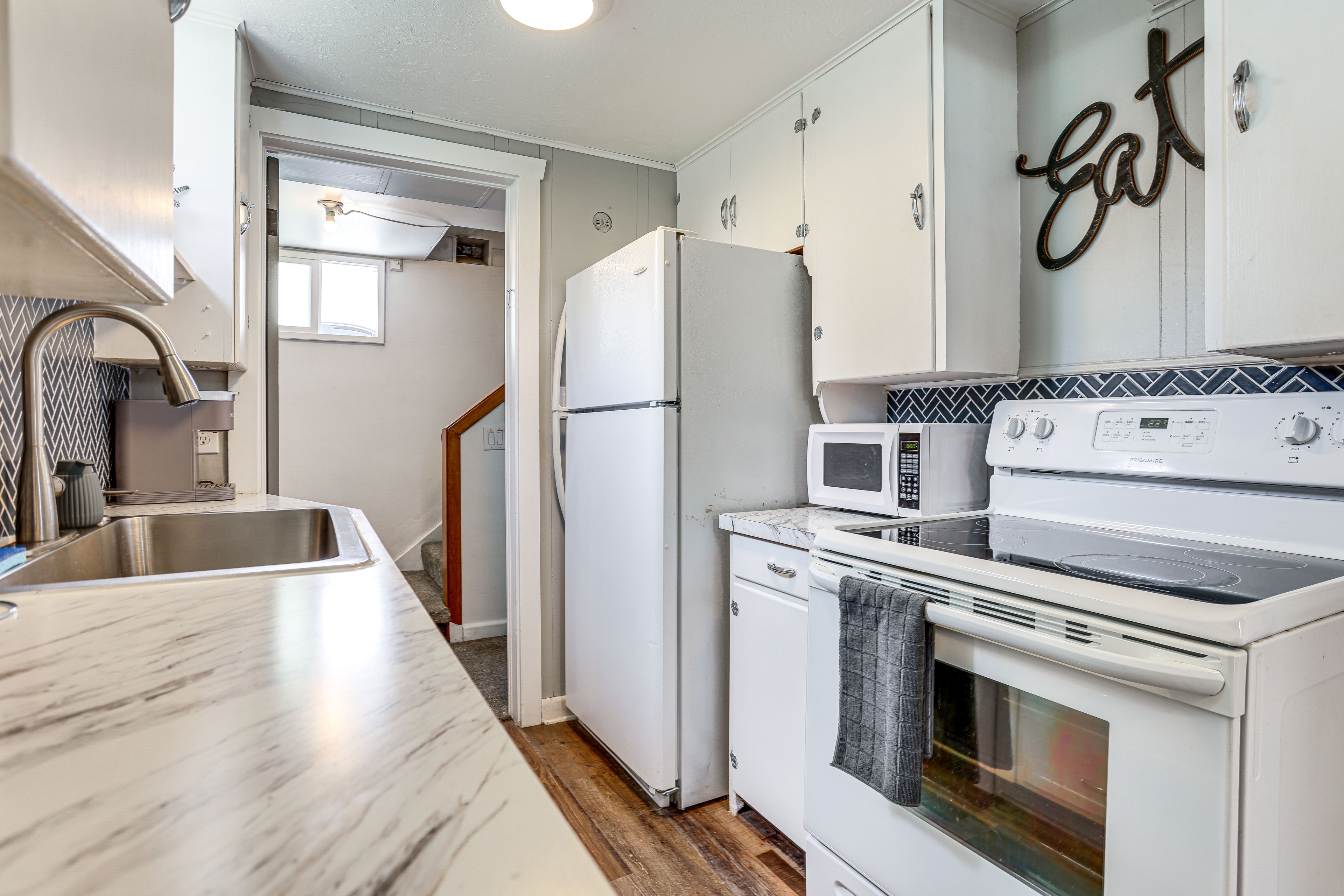 Kitchen | Single-Story Unit | Central & Mini-Split A/C & Heating