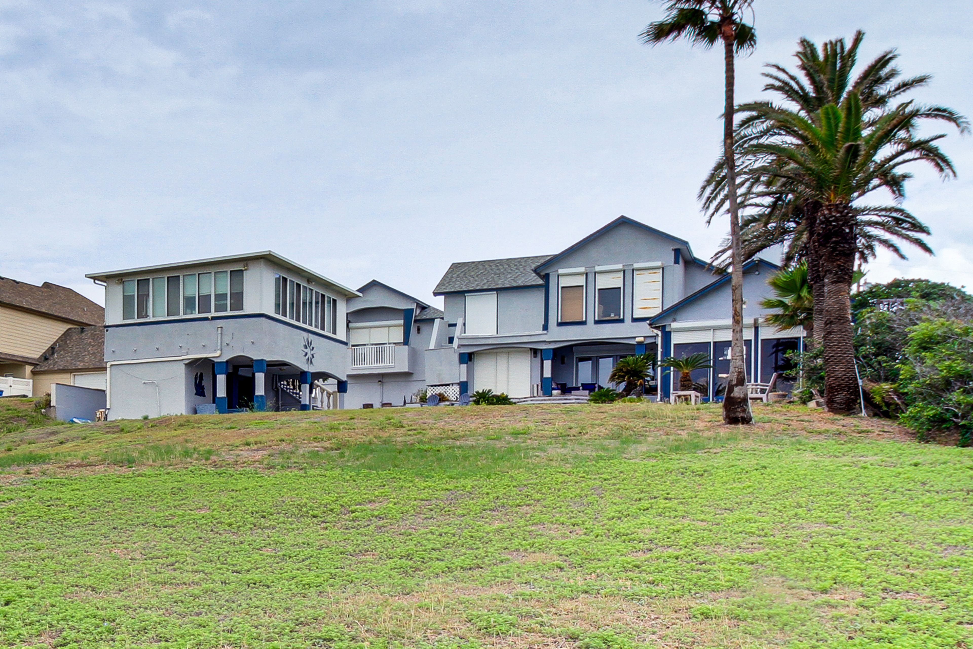 Spacious Yard | Private Pier & Beach | Bay Access