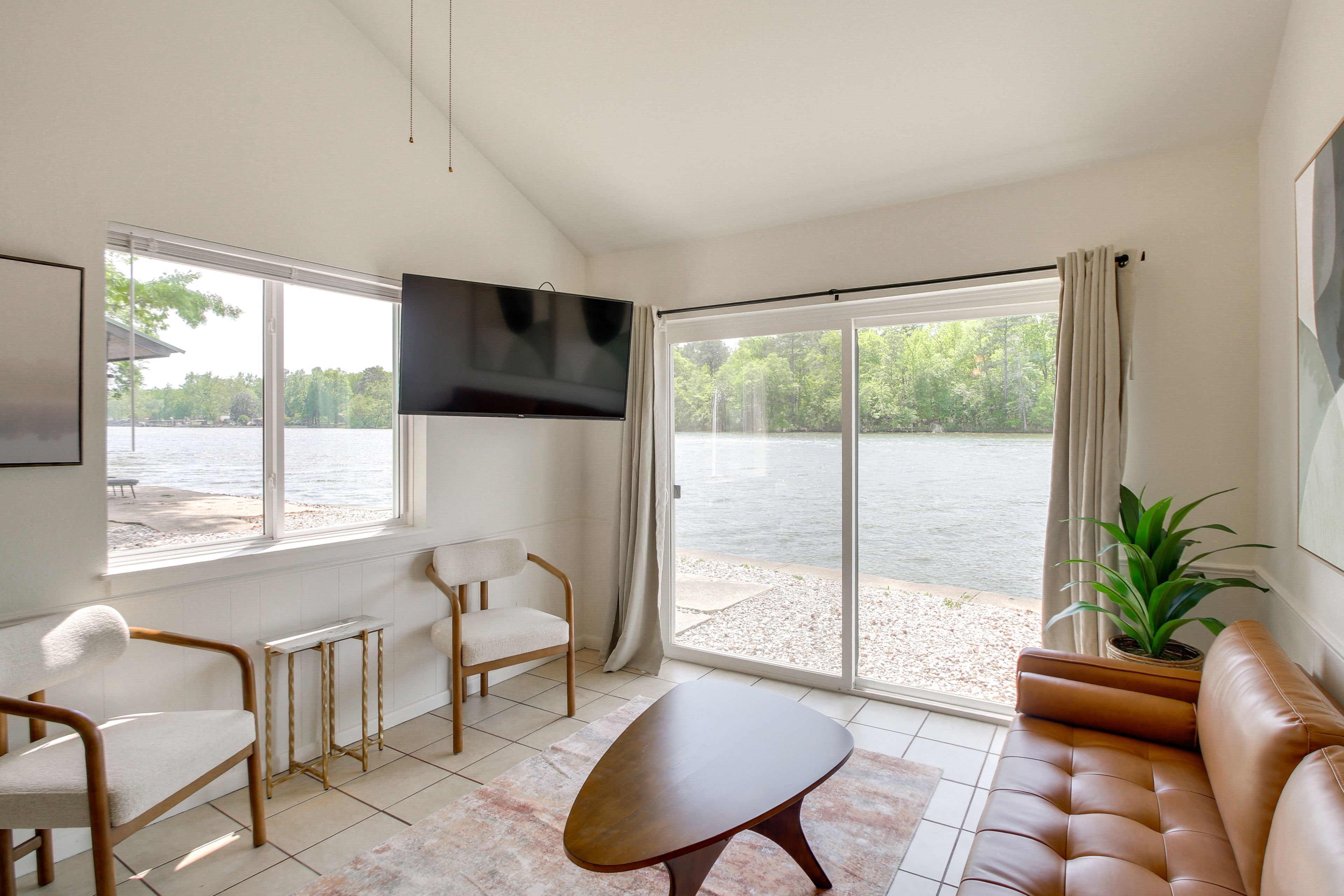 Hot Springs Vacation Rental | 2BR | 1BA | 850 Sq Ft
