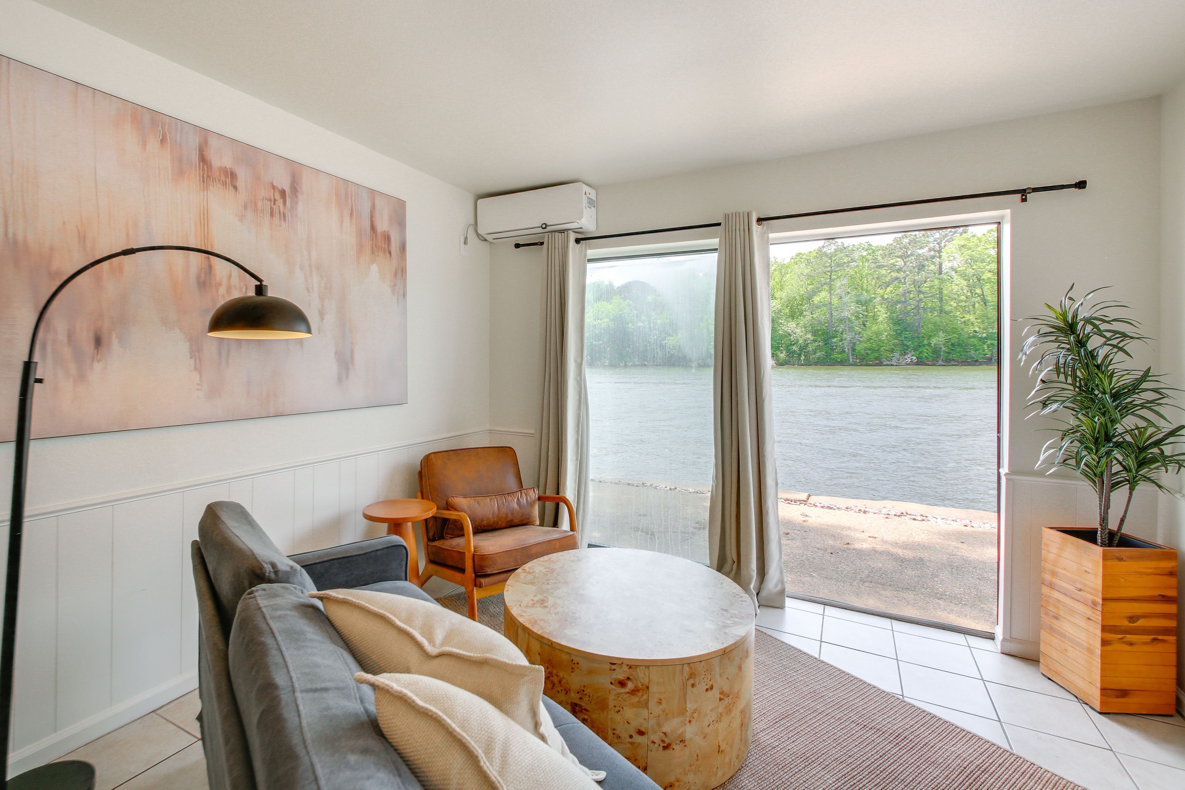 Hot Springs Vacation Rental | 1BR | 1BA | 600 Sq Ft