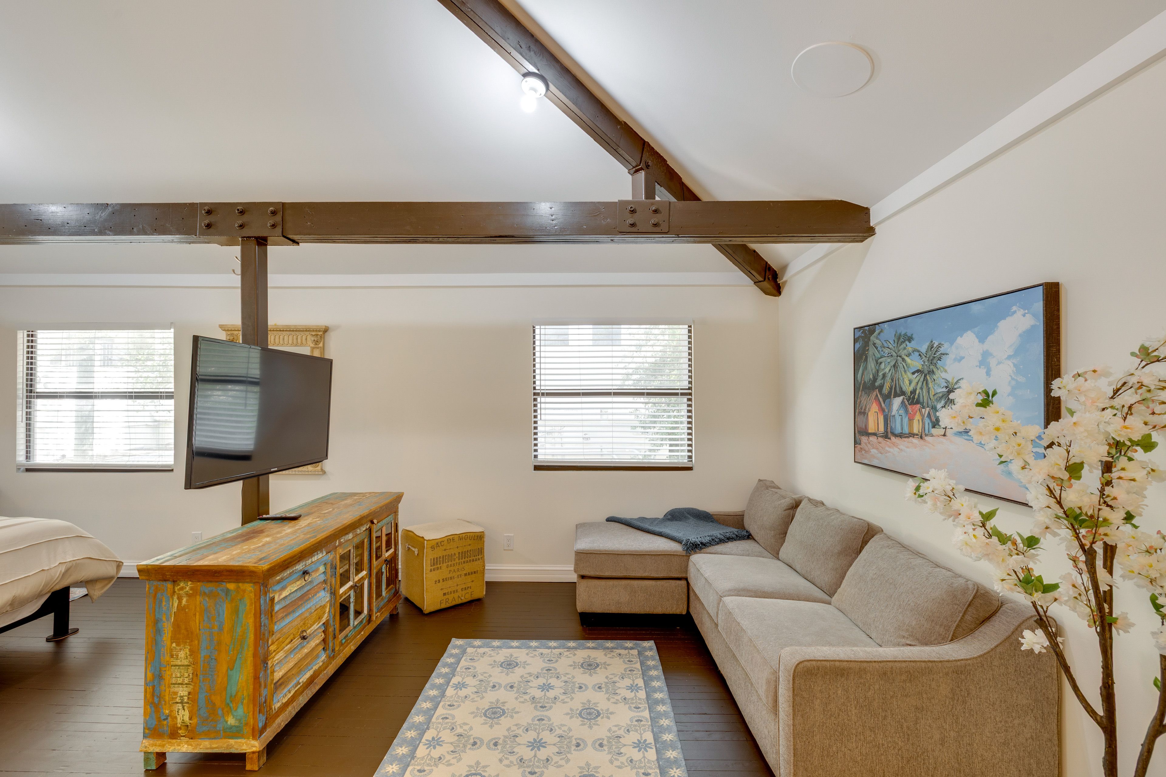 West Palm Beach Vacation Rental | Studio | 1BA | 800 Sq Ft