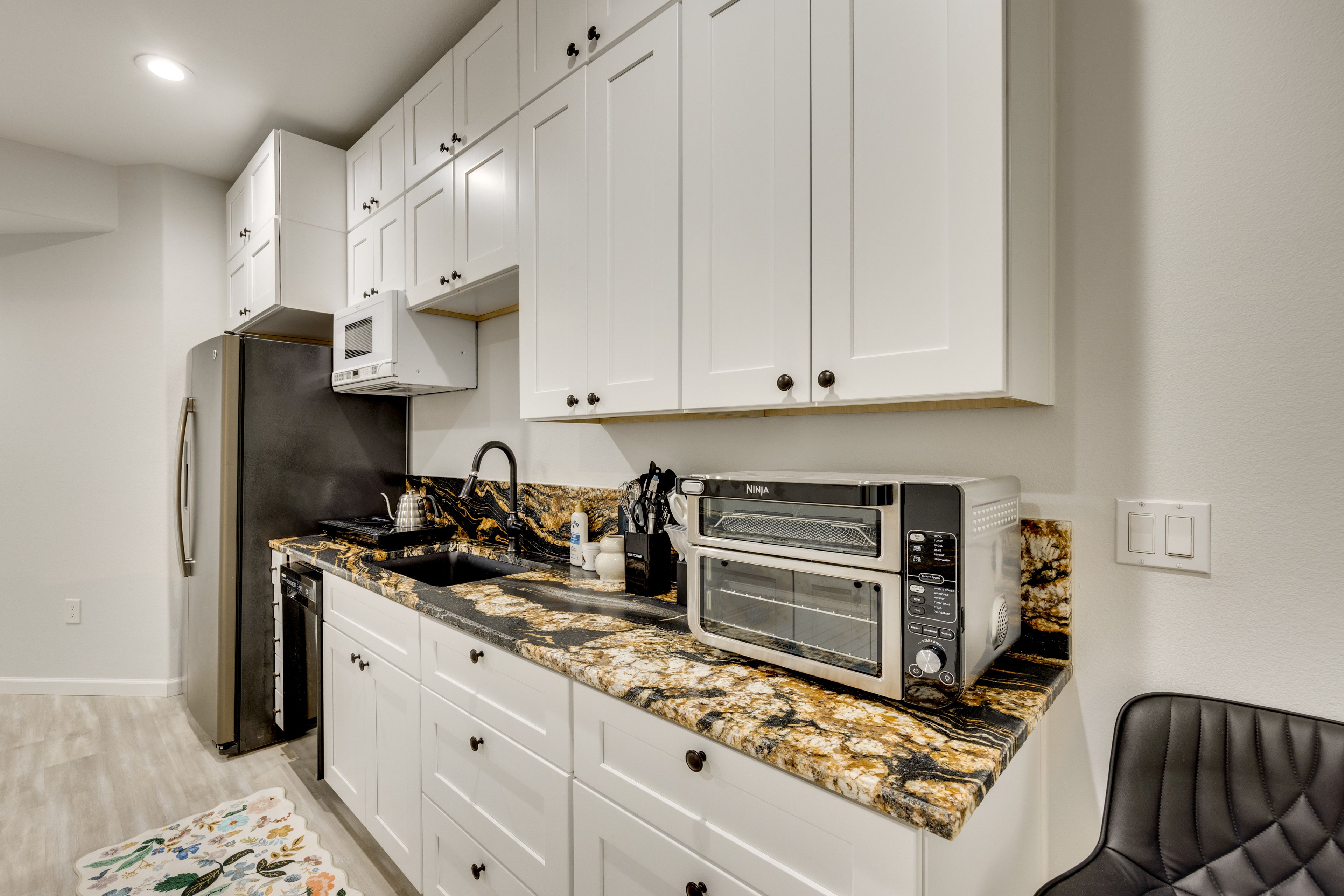 Kitchenette | Cooking Basics | Complimentary Spices